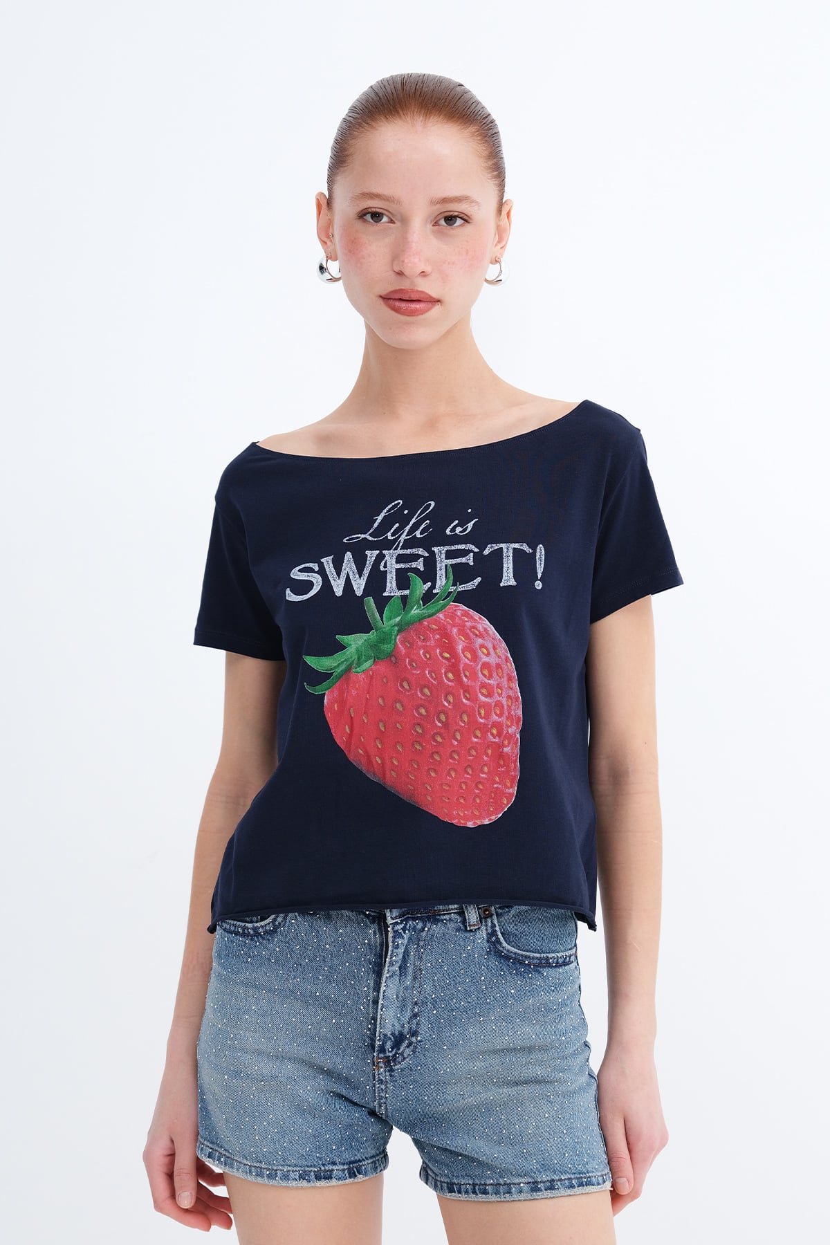 Night-Blue_Boat-Neck-Printed-T-shirt-addax