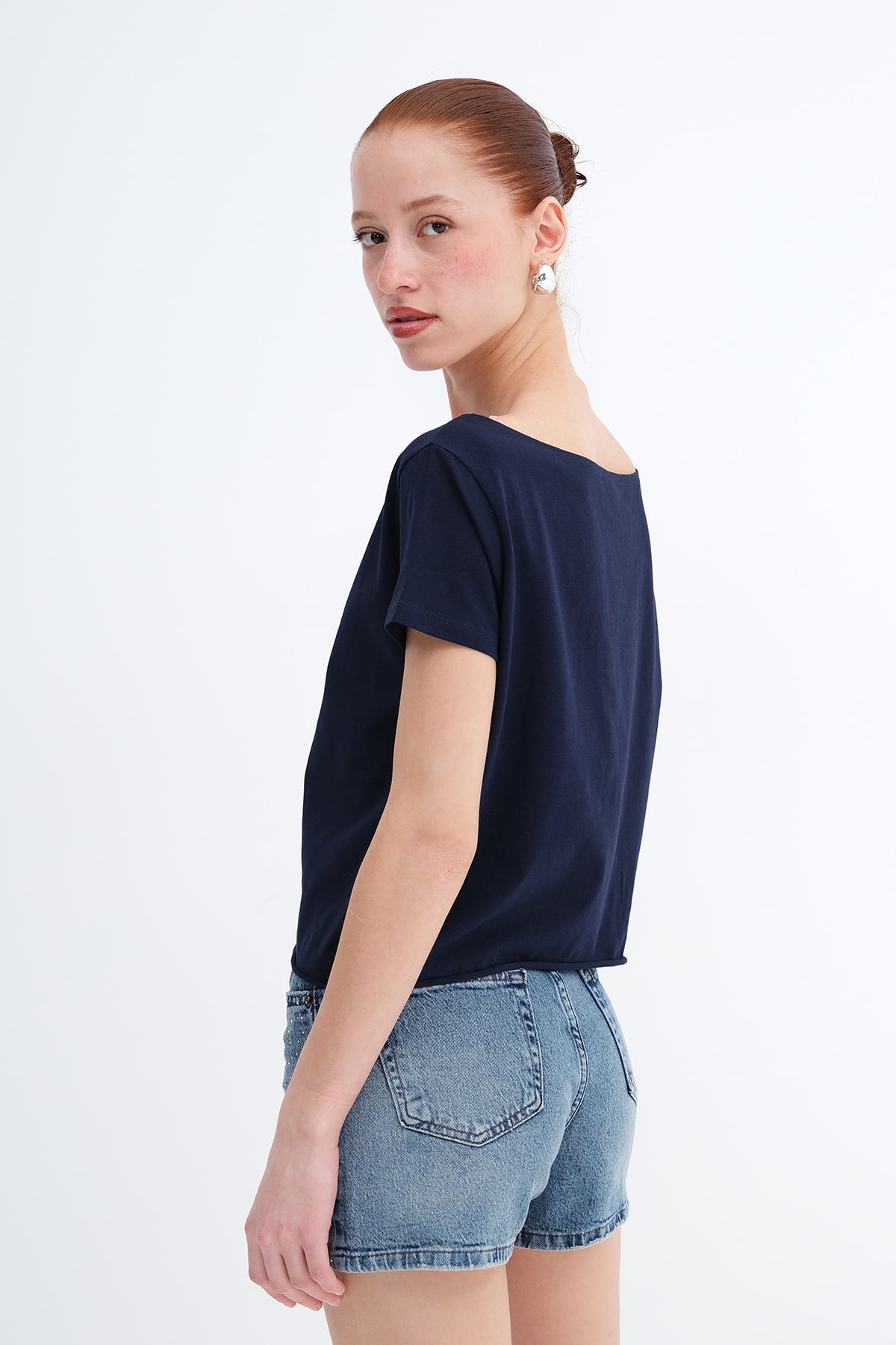 Night-Blue_Boat-Neck-Printed-T-shirt-addax