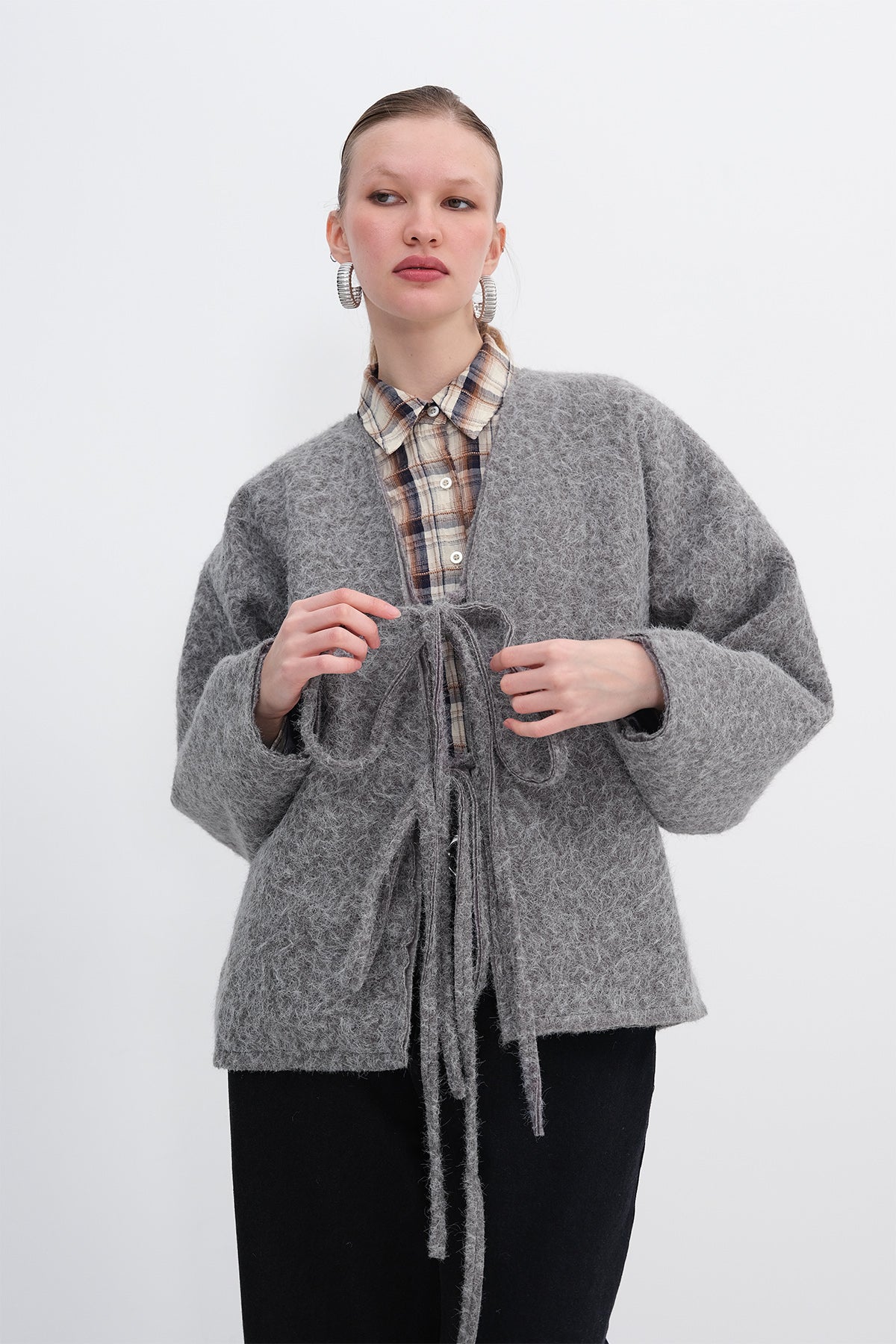 Snow-Melange_Front-Tie-Jacket-addax