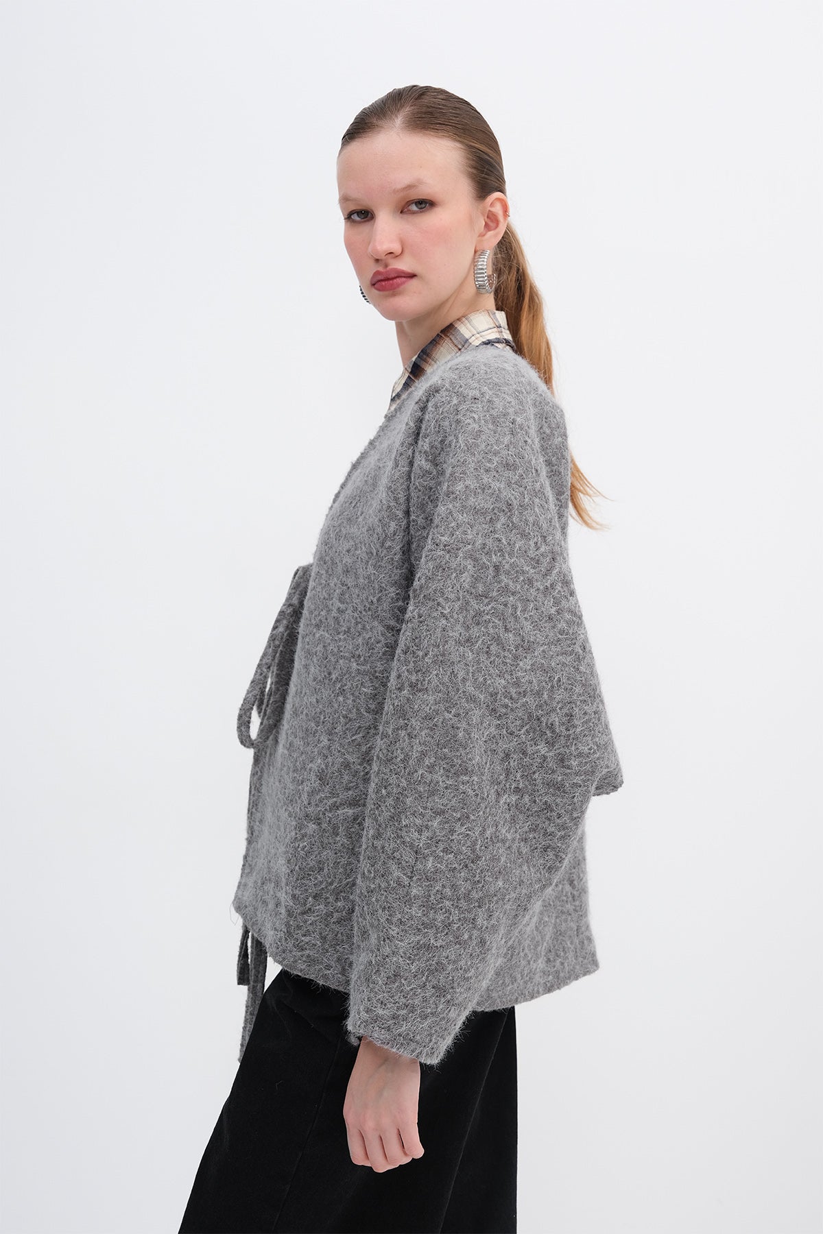 Snow-Melange_Front-Tie-Jacket-addax