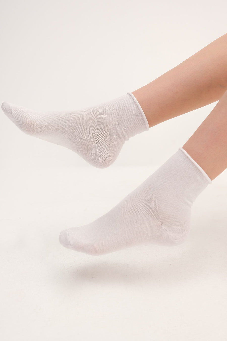 White_3-Pack-Ankle-Socks-addax