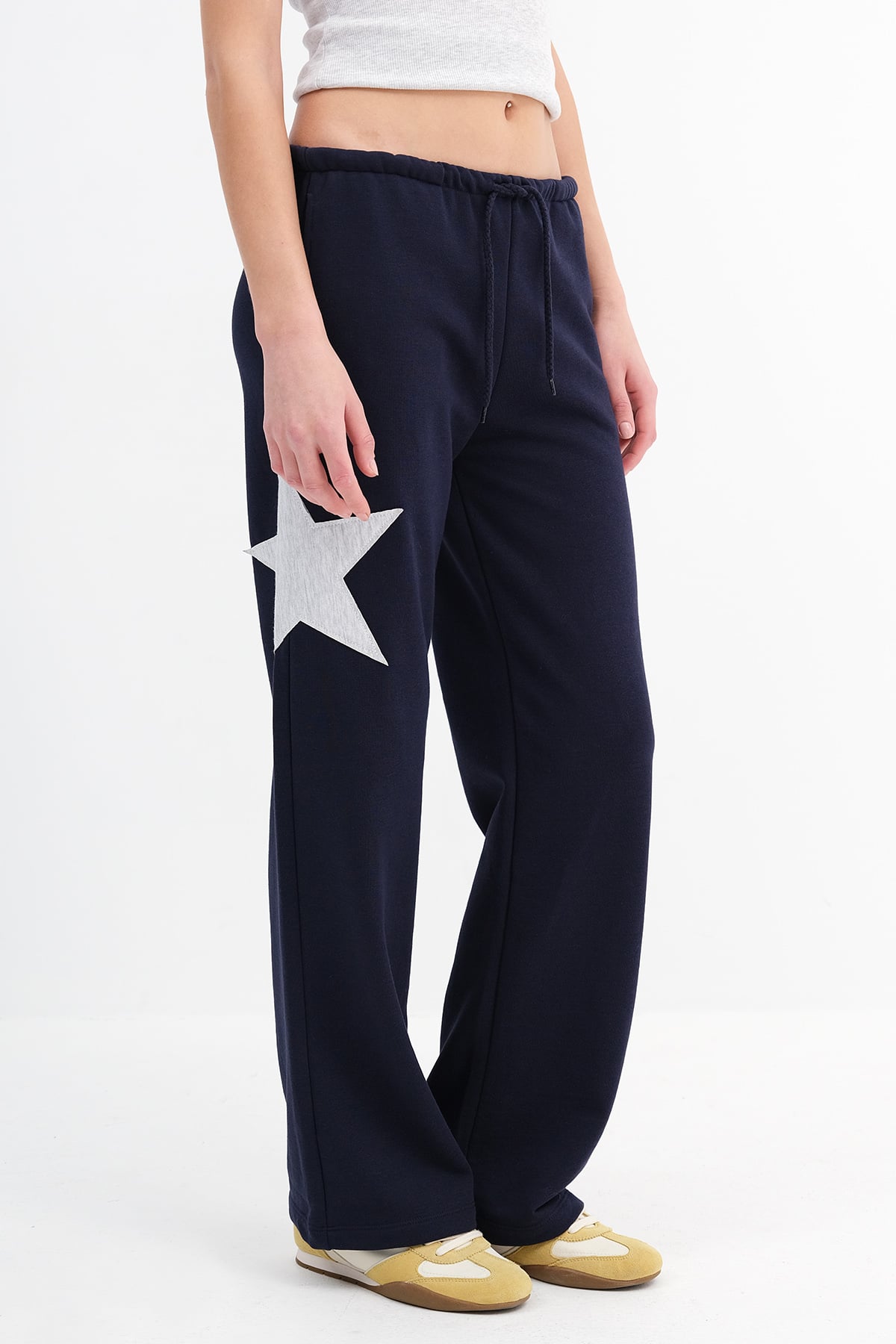 Night-Blue_Star-Pattern-Sweatpants-addax