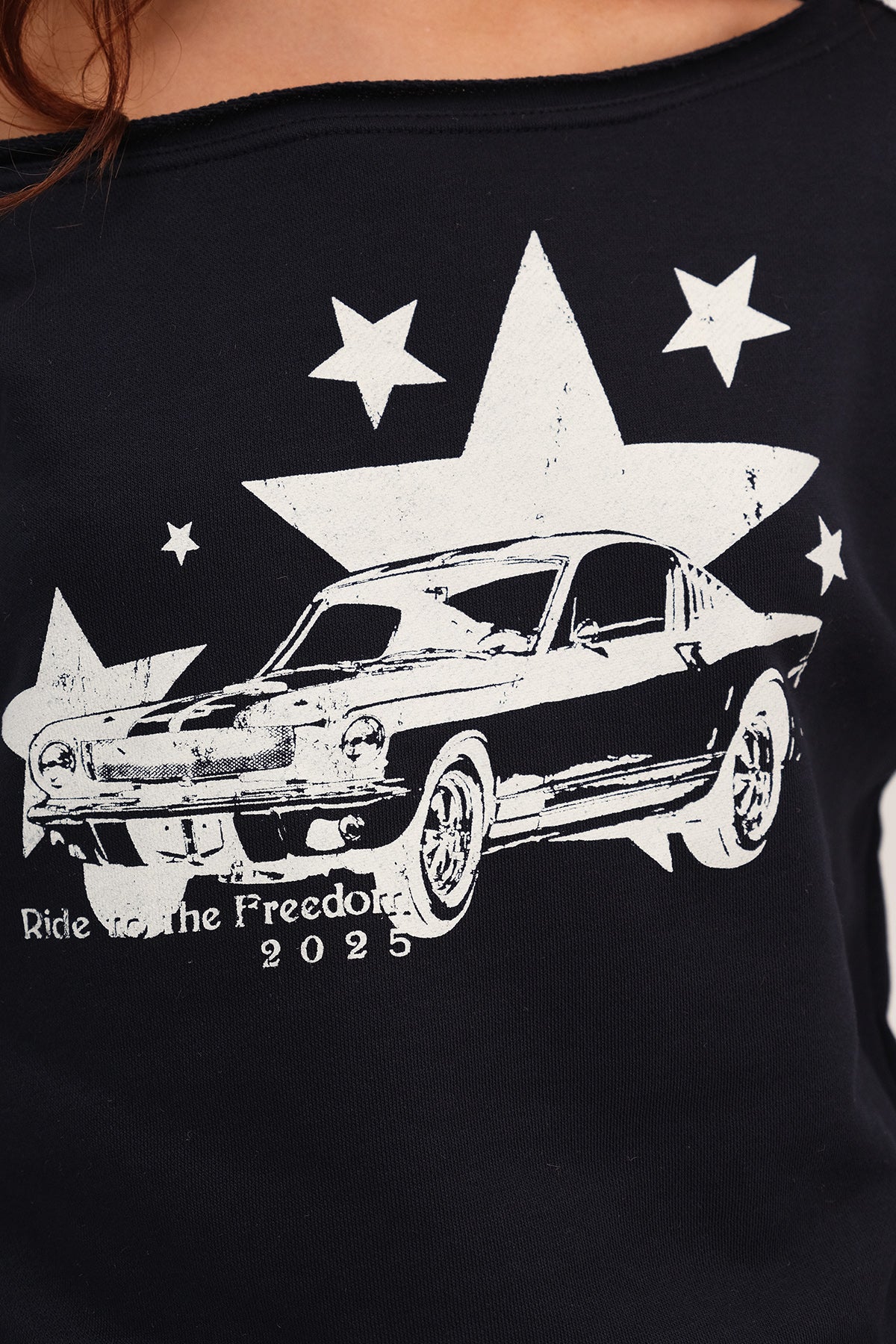 Night-Blue_Boat-Neck-Car-Print-Sweatshirt-addax