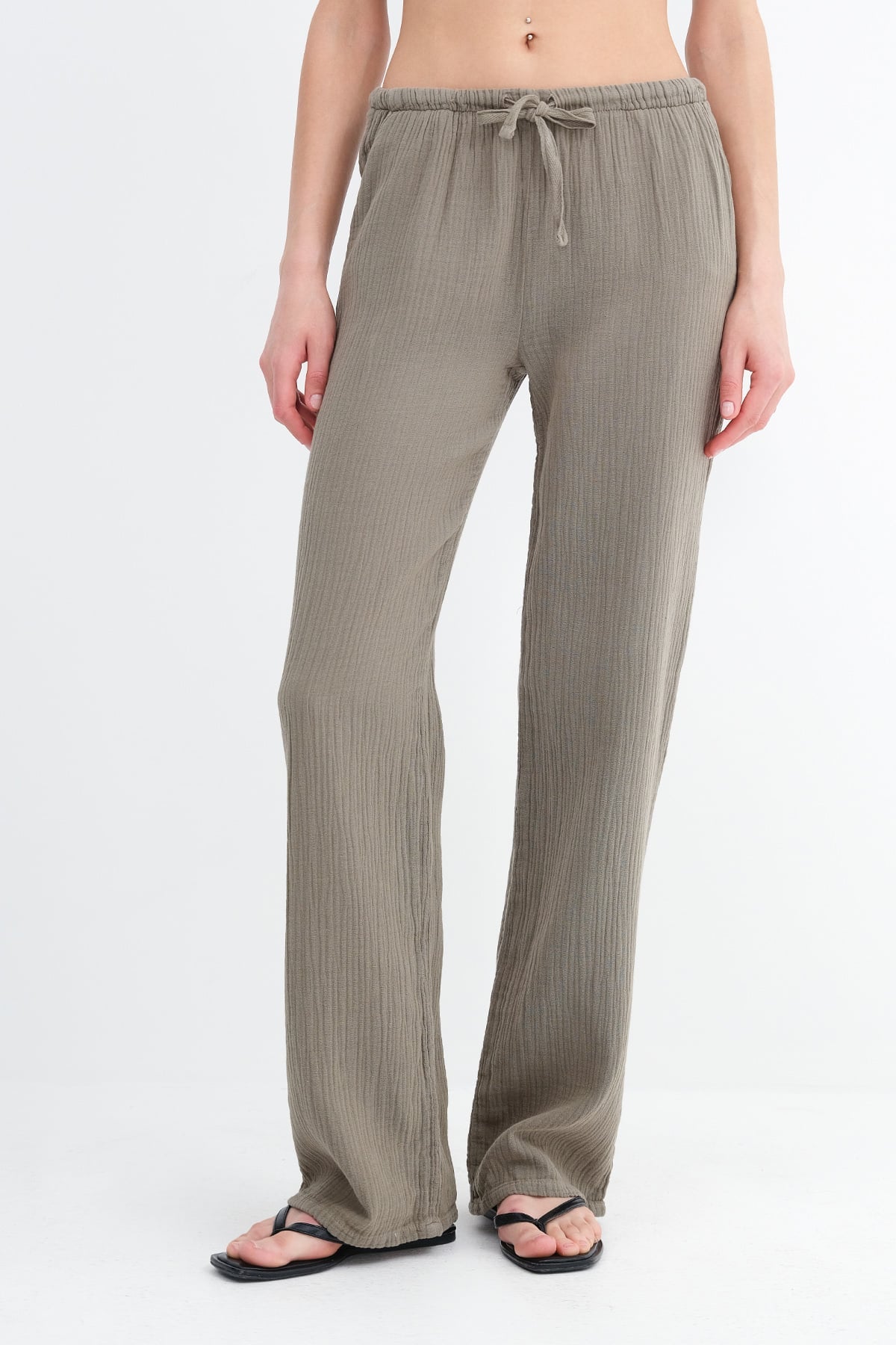 Oil-Green_Waist-Tie-Pants-addax