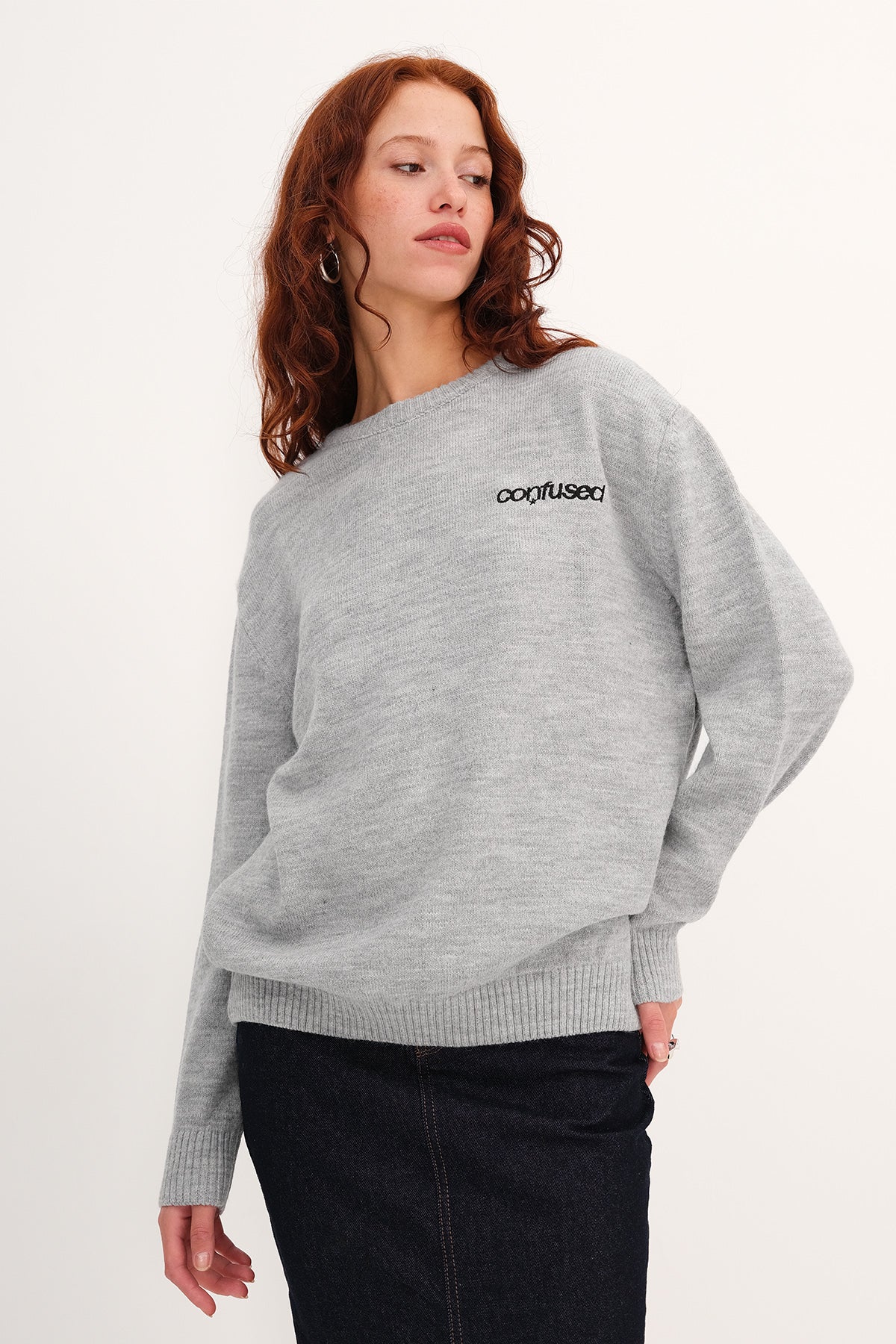 Snow-Melange_Crew-Neck-Knit-Sweater-addax