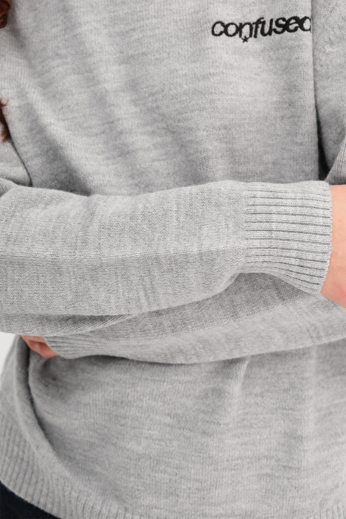 Snow-Melange_Crew-Neck-Knit-Sweater-addax