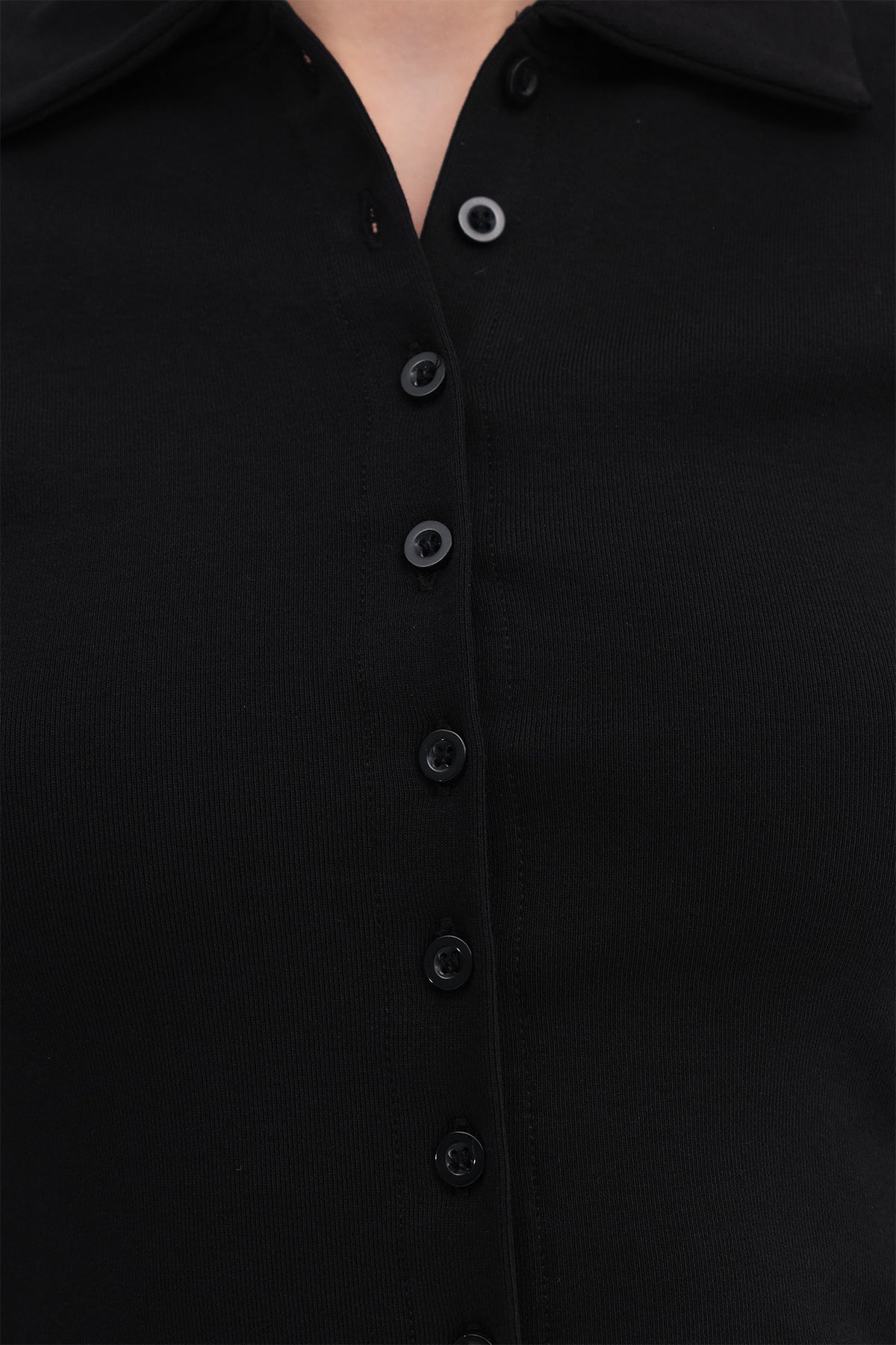 Black_Polo-Collar-Buttoned-Cardigan-addax