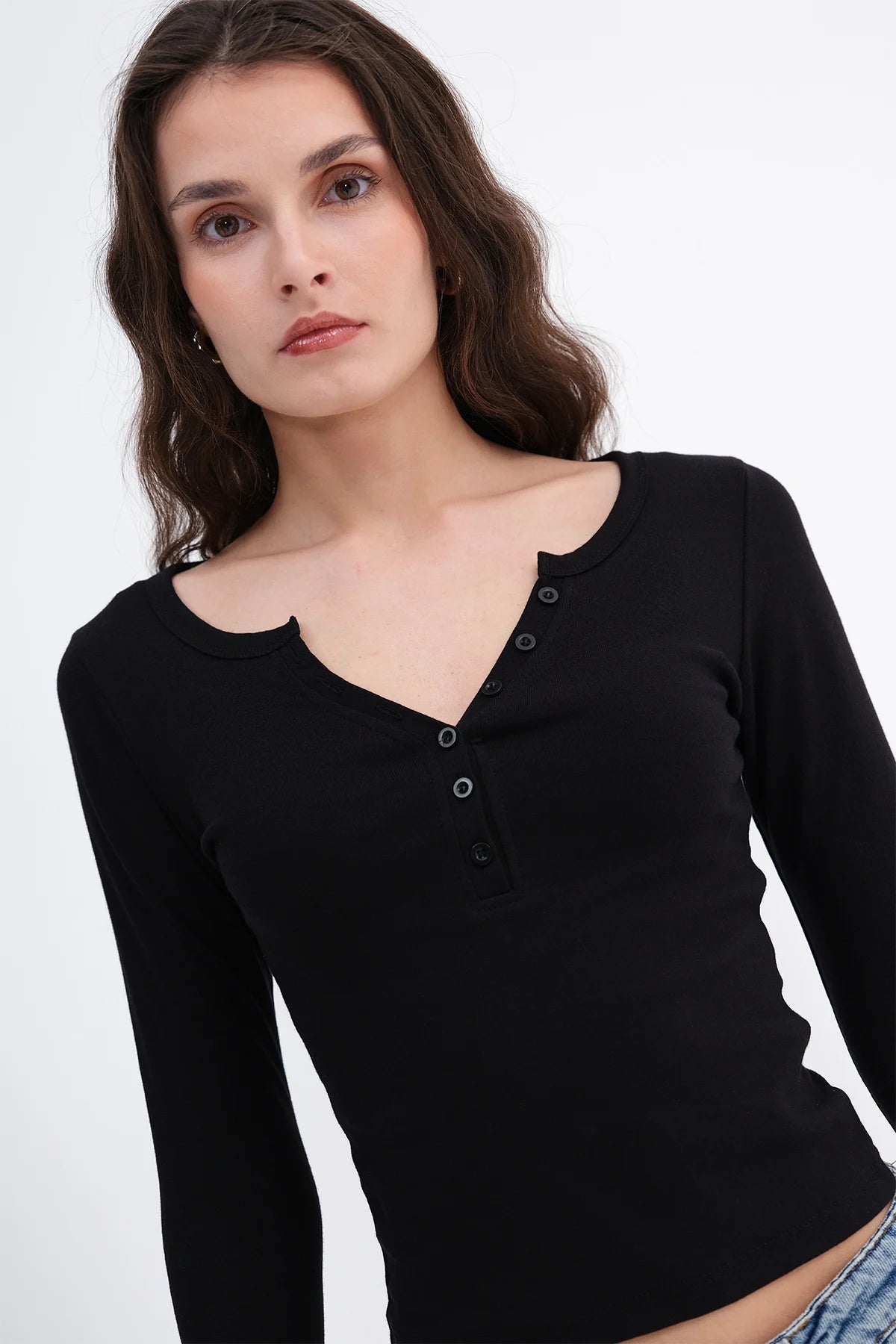 Black_Buttoned-Collar-Blouse-addax