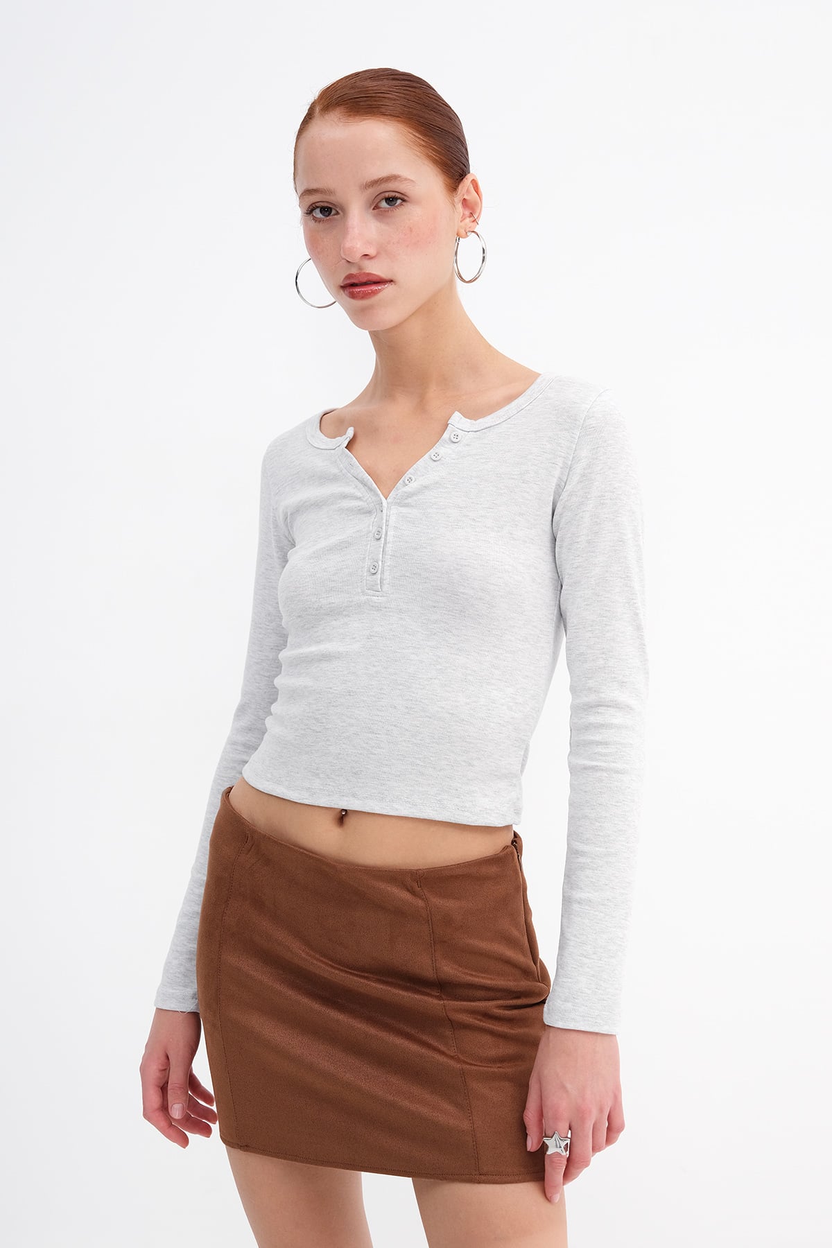 Snow-Melange_Buttoned-Collar-Blouse-addax