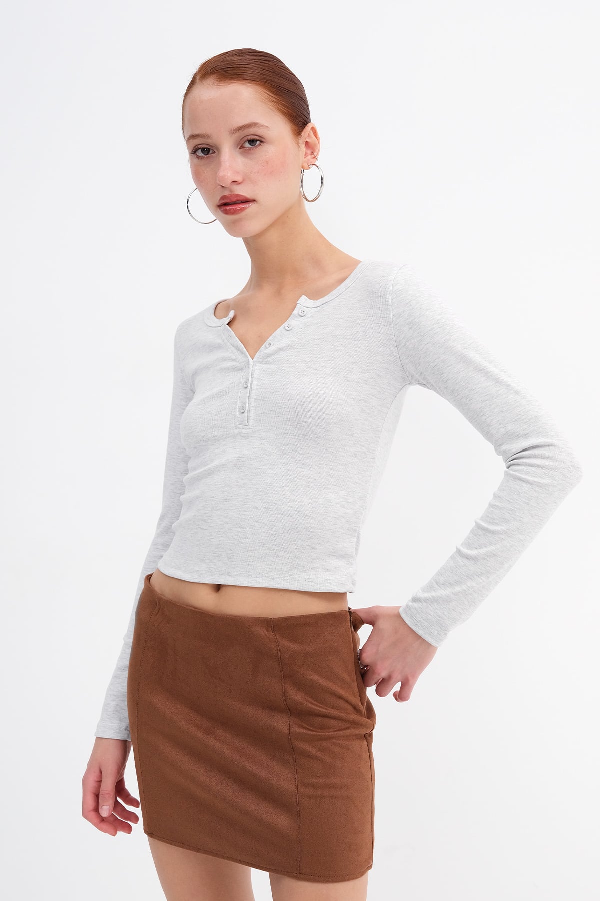 Snow-Melange_Buttoned-Collar-Blouse-addax