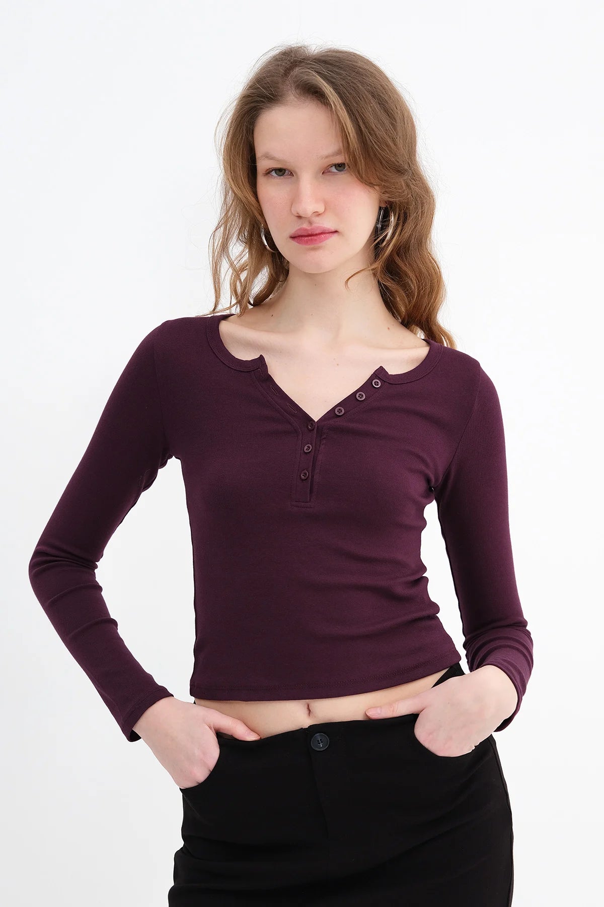 Gardenia_Buttoned-Collar-Blouse-addax