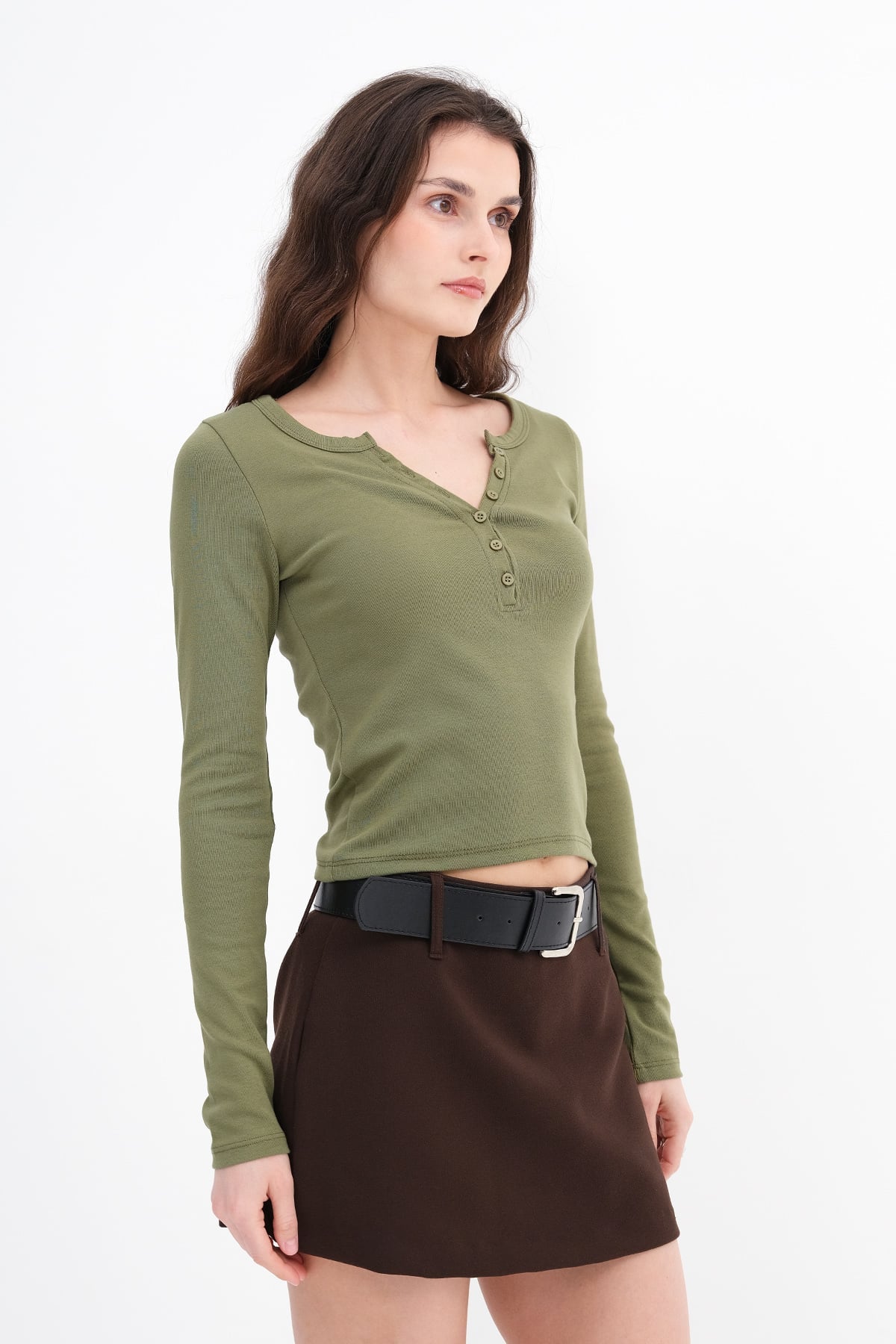 Matcha_Buttoned-Collar-Blouse-addax