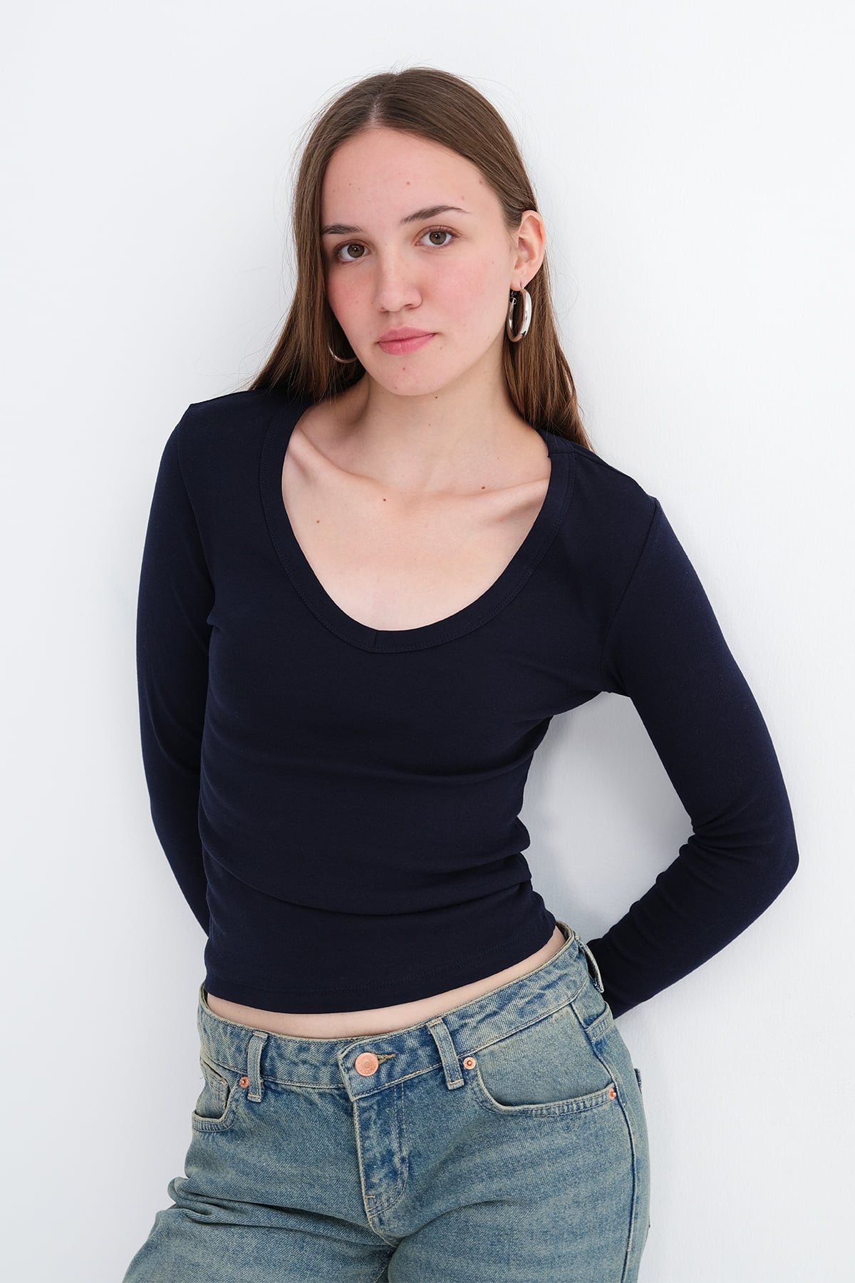 Dark-Night-Blue_V-Neck-Basic-Blouse-addax