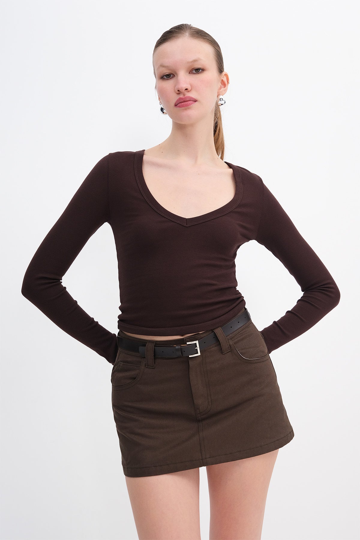 Bitter-Coffee_V-Neck-Basic-Blouse-addax