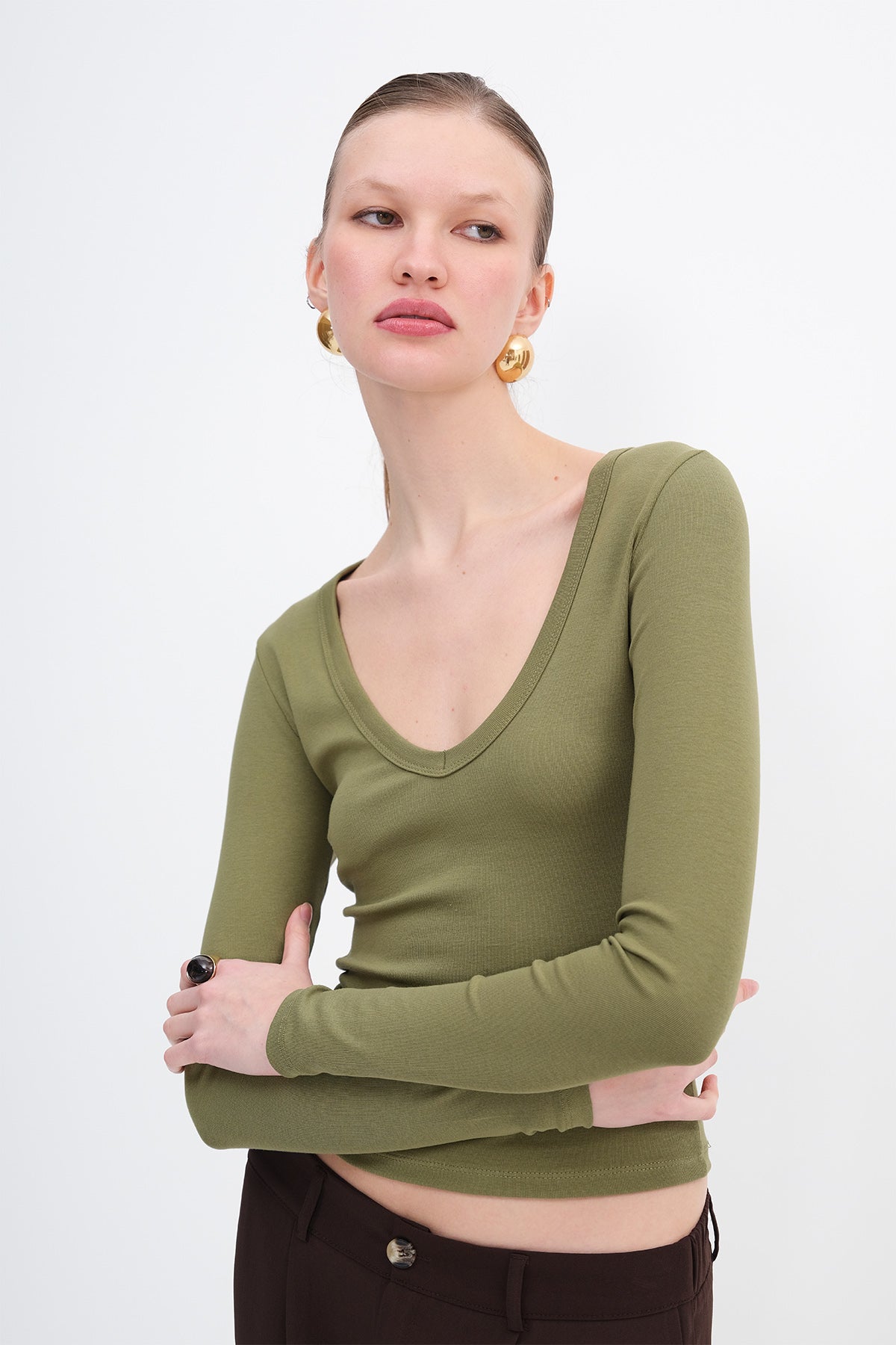 Matcha_V-Neck-Basic-Blouse-addax