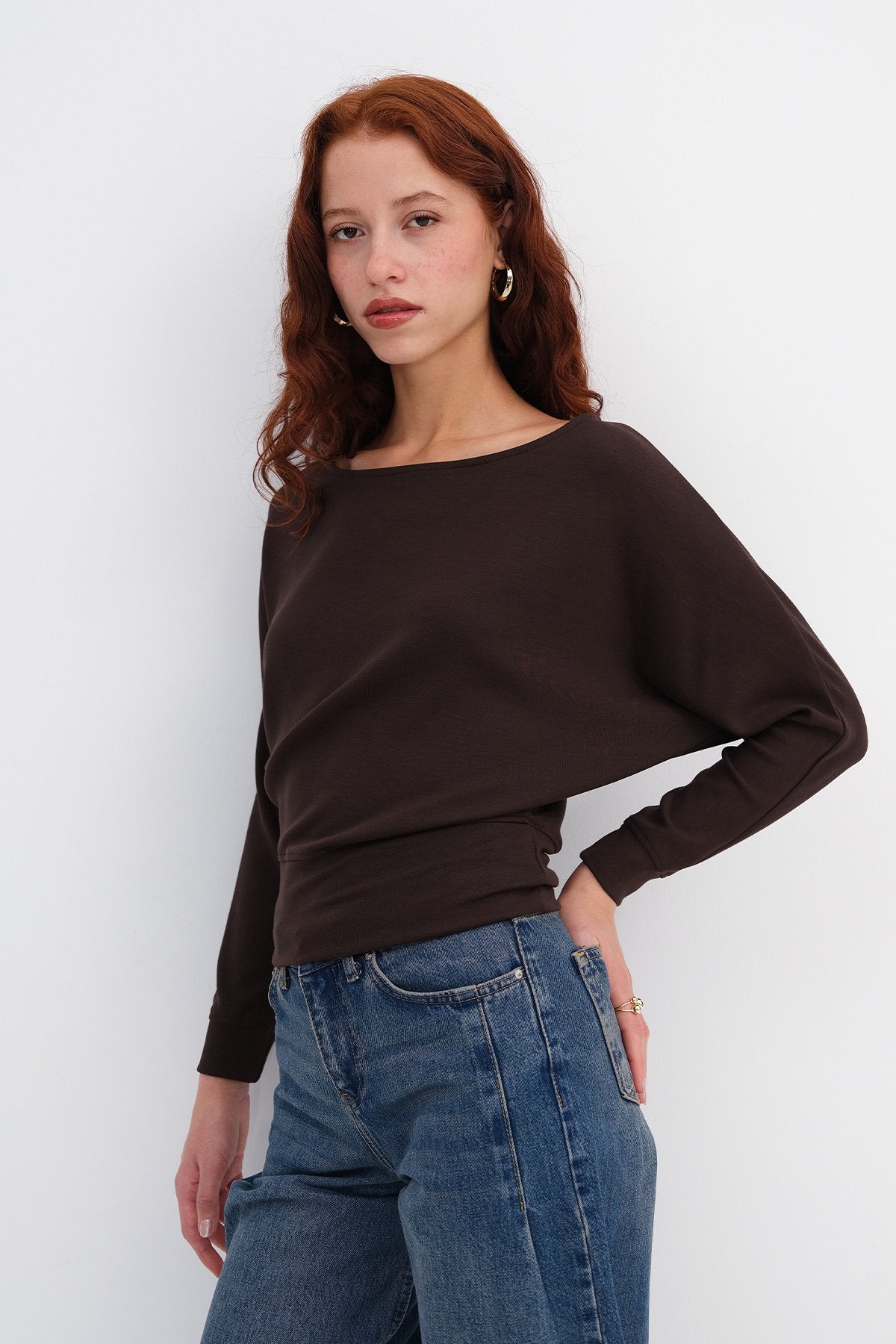Brown_Boat-Neck-Sweatshirt-addax