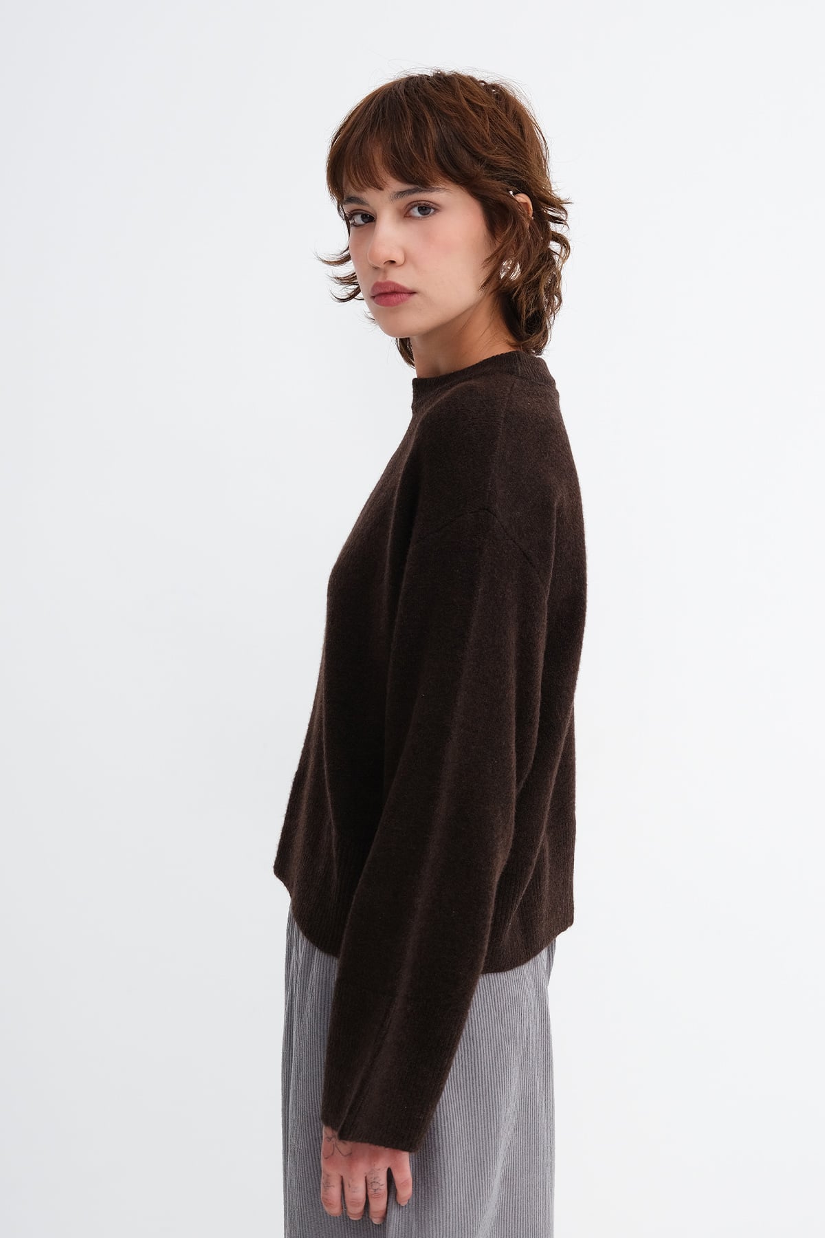 Bitter-Coffee_Crew-Neck-Knit-Jumper-addax