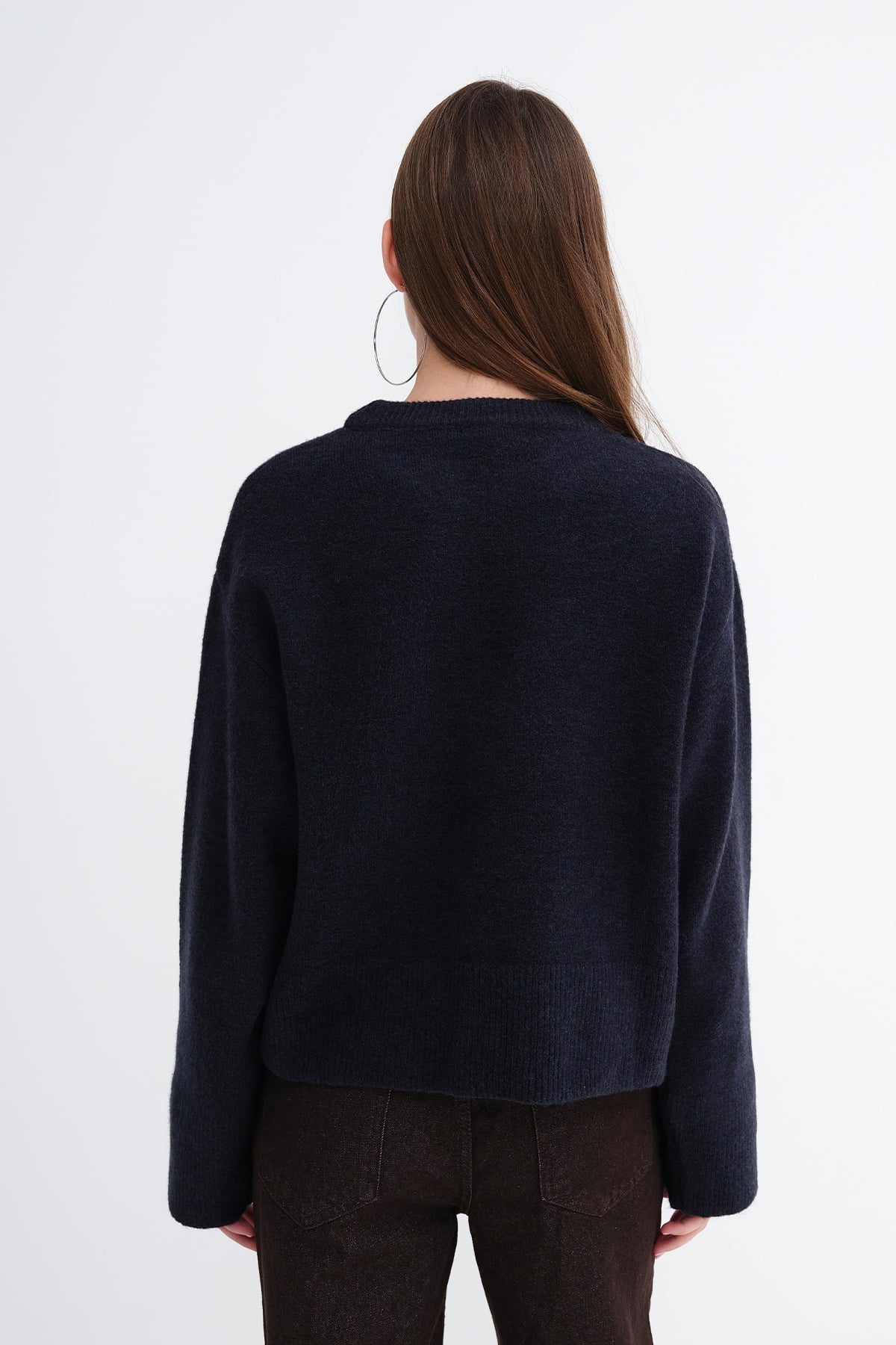Ocean_Crew-Neck-Knit-Jumper-addax