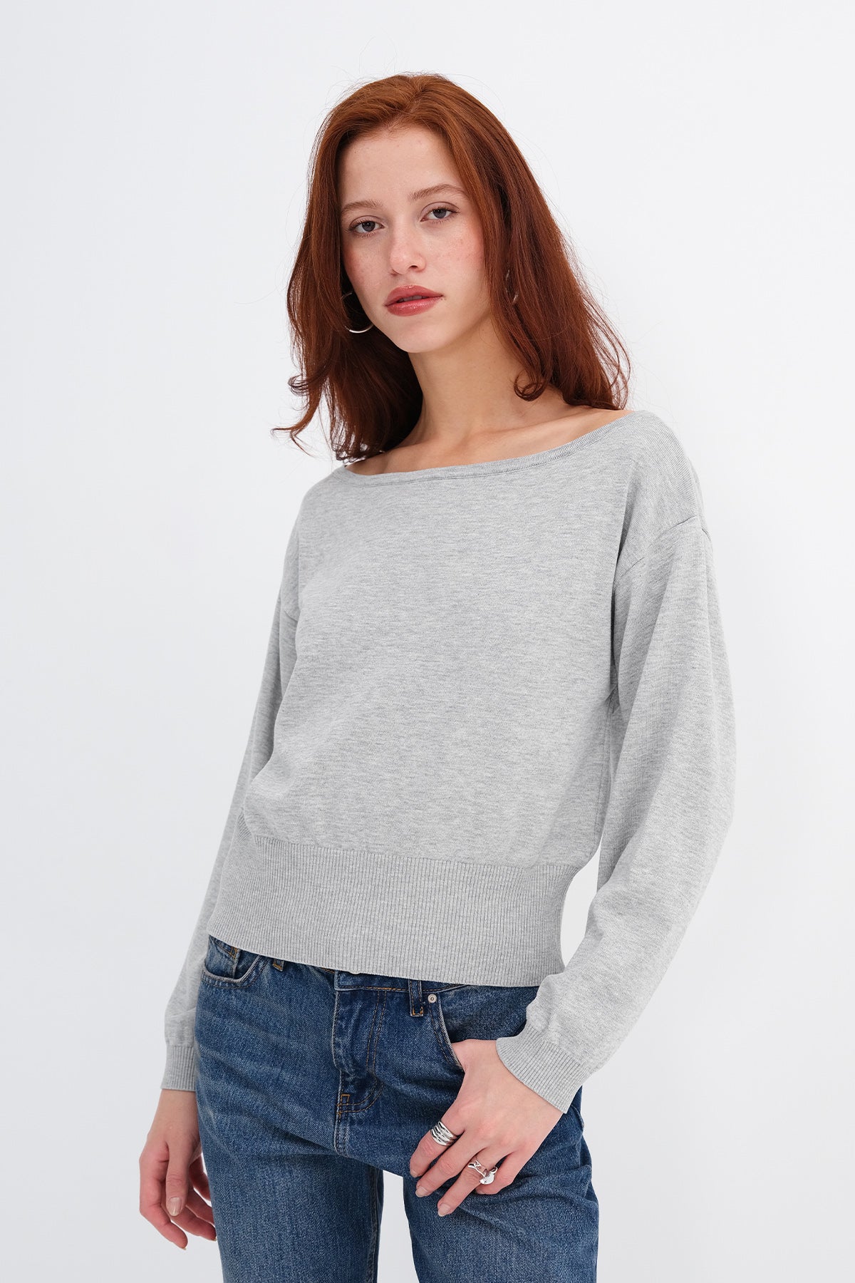 Grey_Boat-Neck-Knit-Sweater-addax