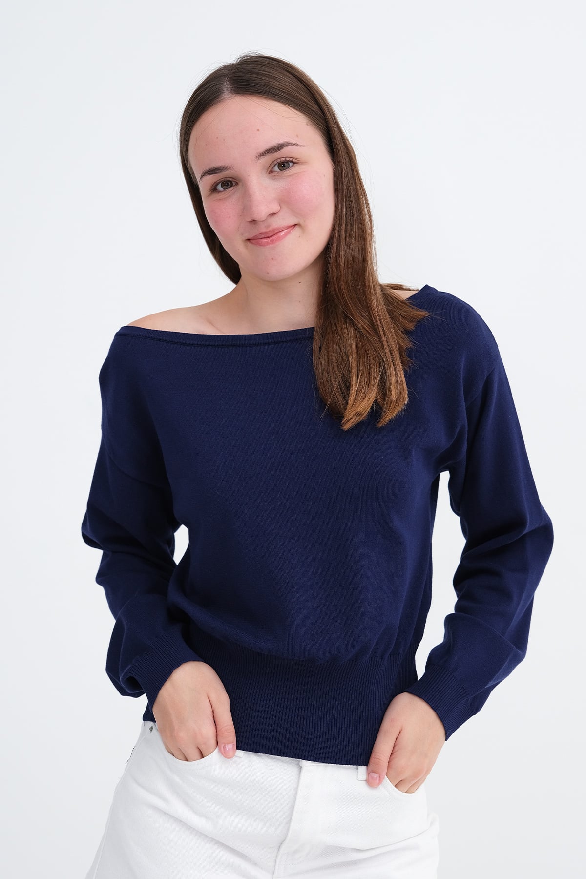 Dark-Night-Blue_Boat-Neck-Knit-Sweater-addax