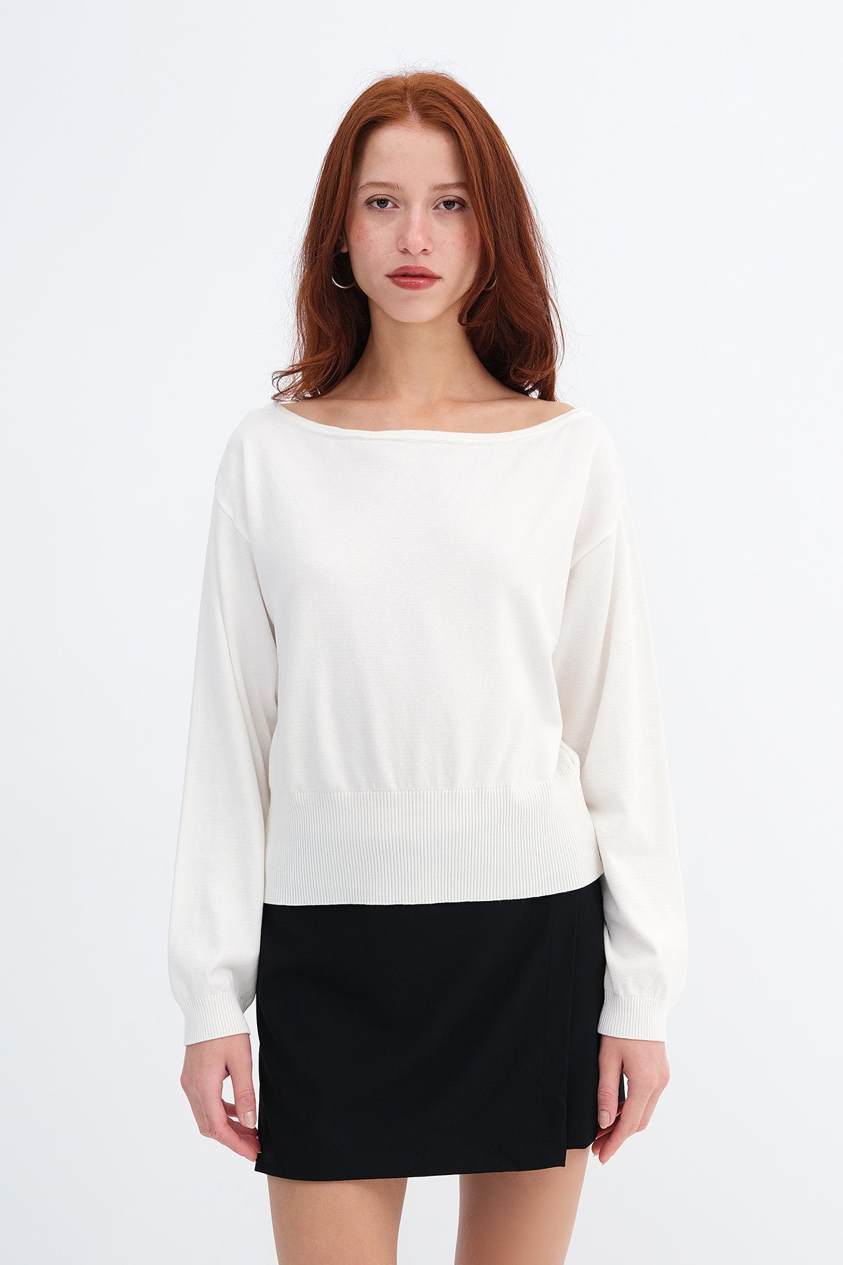Ecru_Boat-Neck-Knit-Sweater-addax