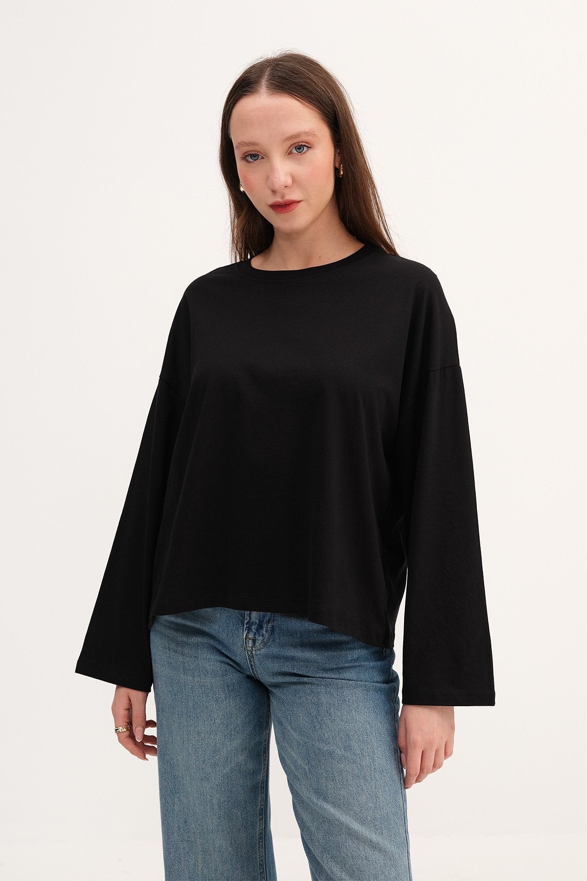 Black_Long-Sleeve-Basic-T-Shirt-addax