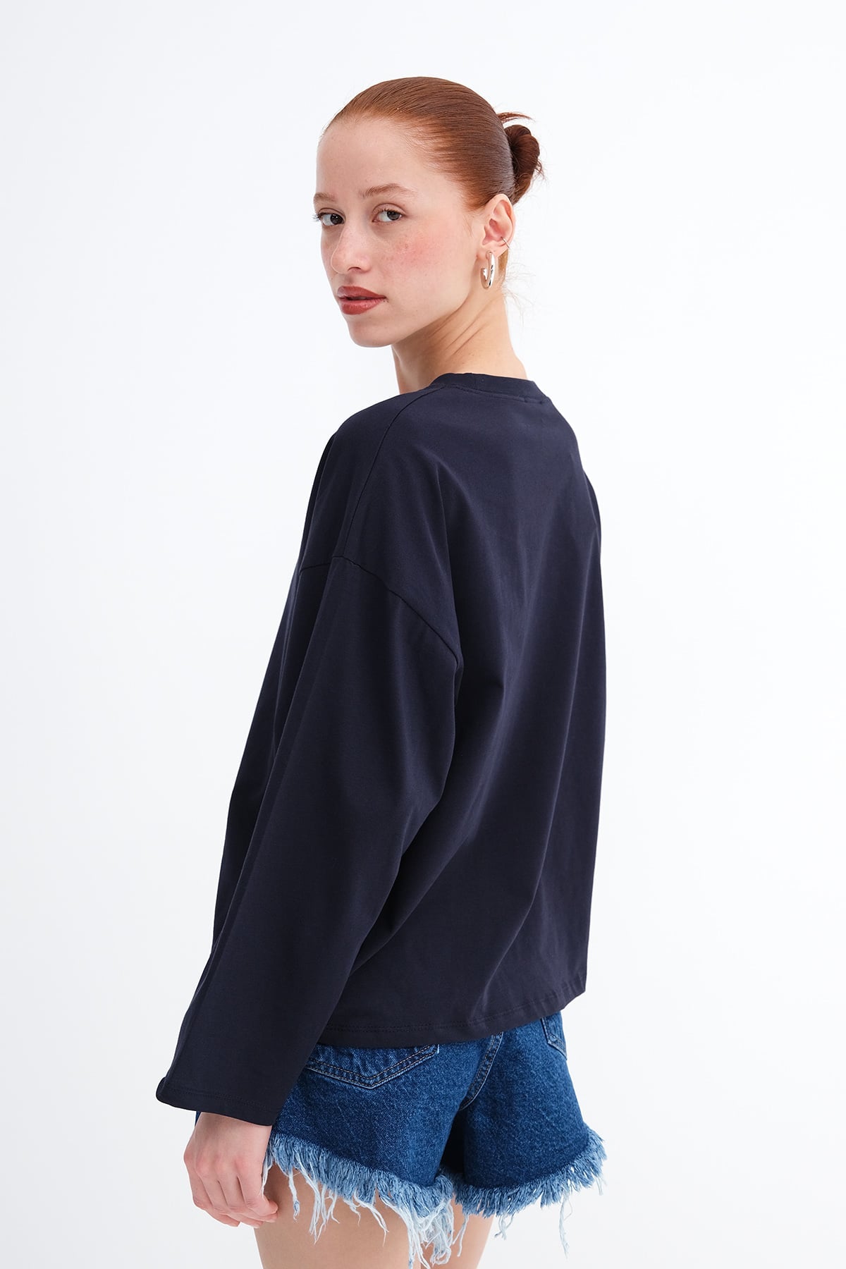 Dark-Night-Blue_Long-Sleeve-Basic-T-Shirt-addax