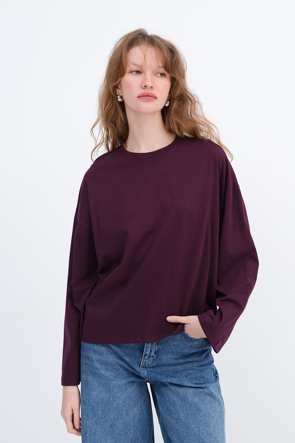 Gardenia_Long-Sleeve-Basic-T-Shirt-addax
