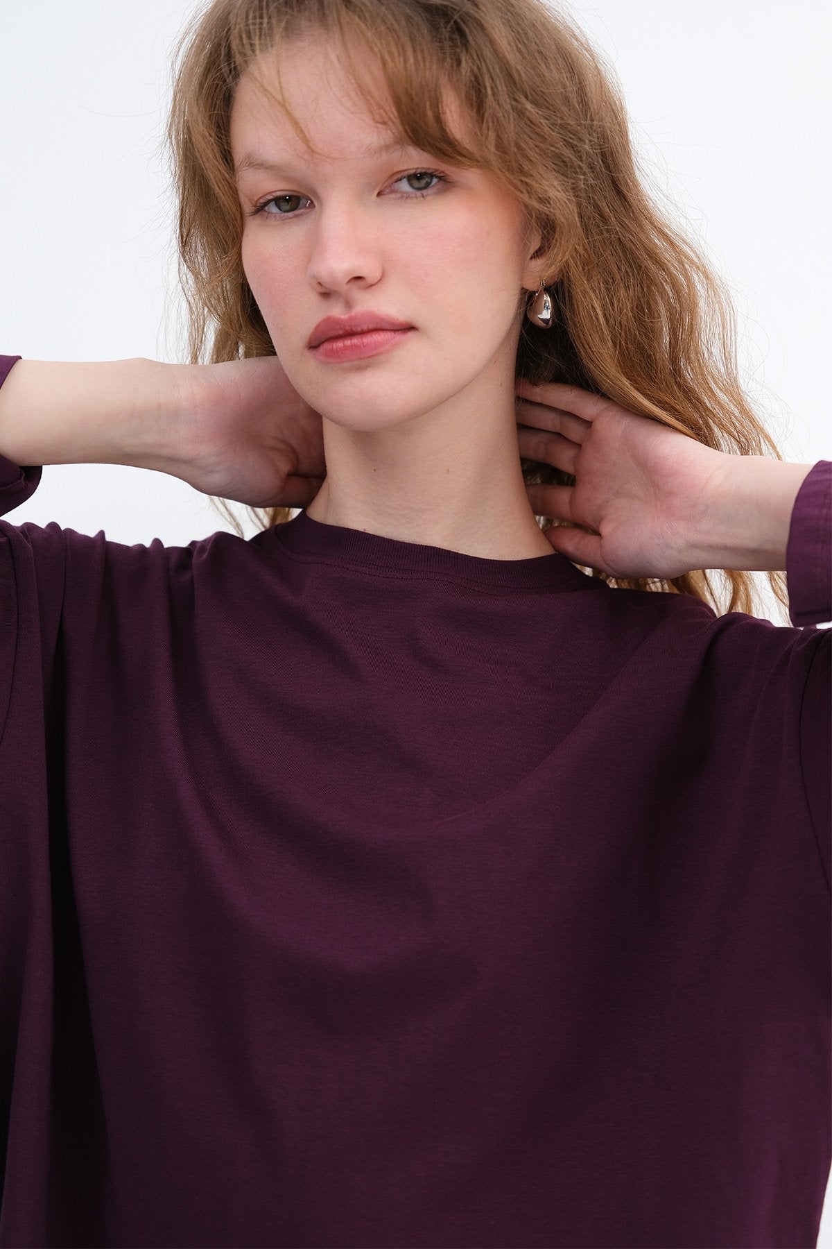 Gardenia_Long-Sleeve-Basic-T-Shirt-addax