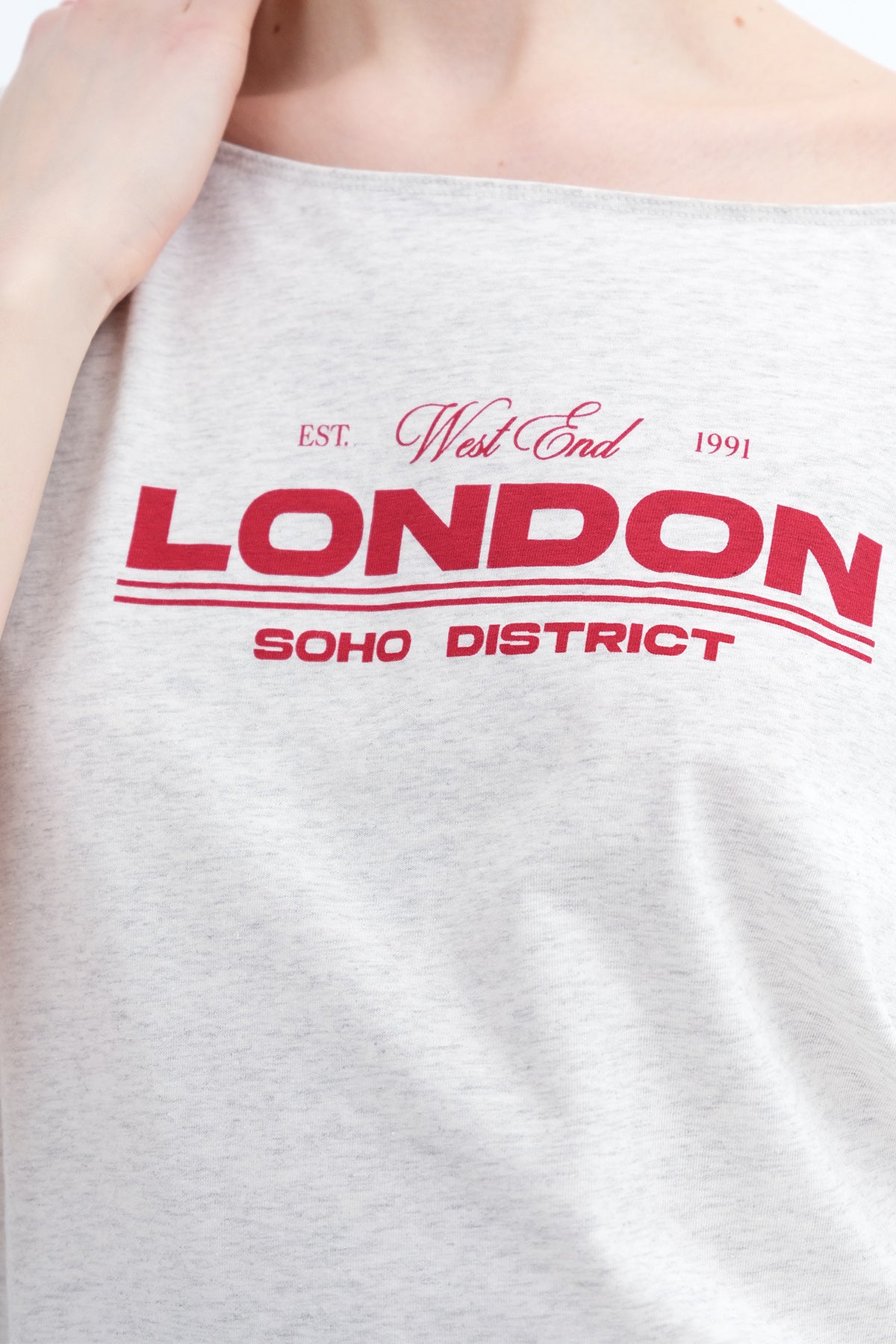 Snow-Melange_Printed-Boat-Neck-T-Shirt-addax