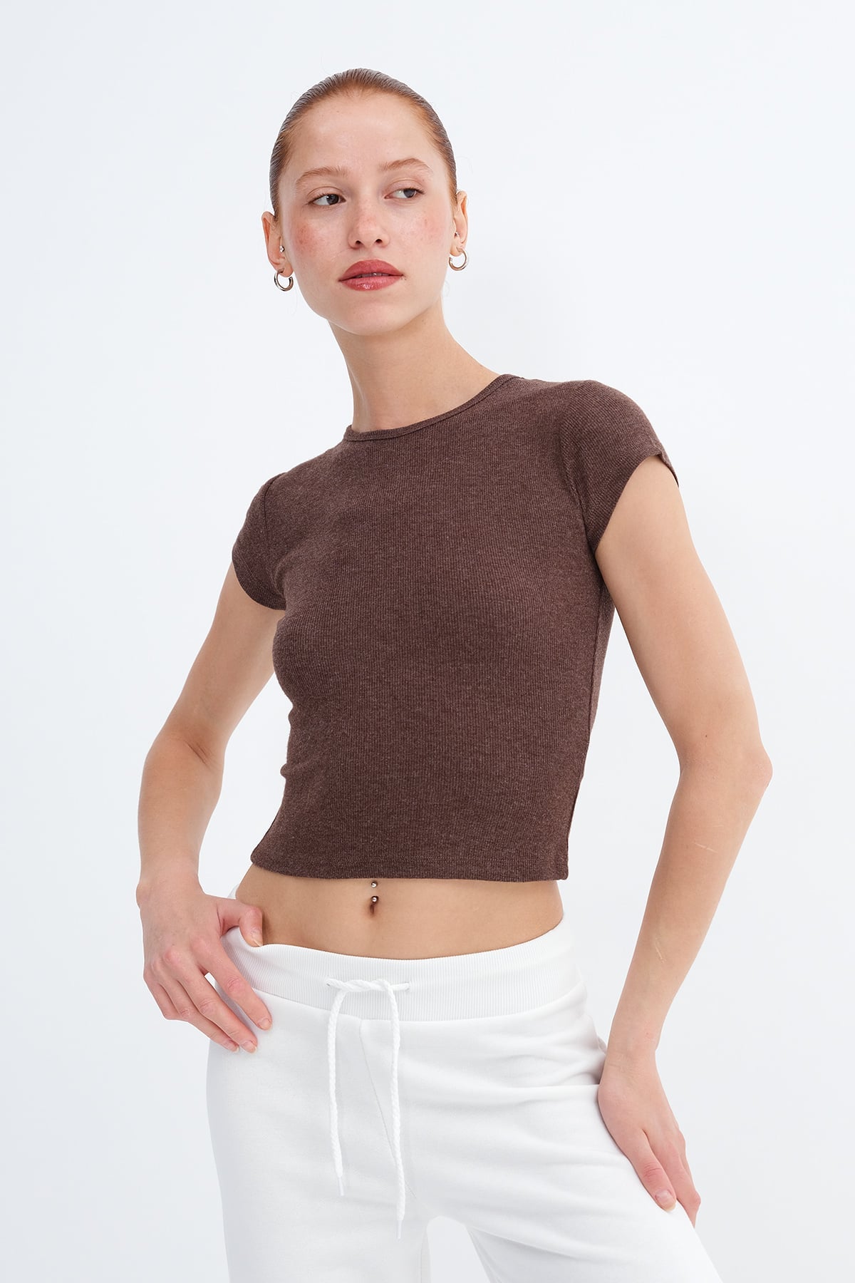 Mink_Crew-Neck-Short-Sleeve-T-Shirt-addax