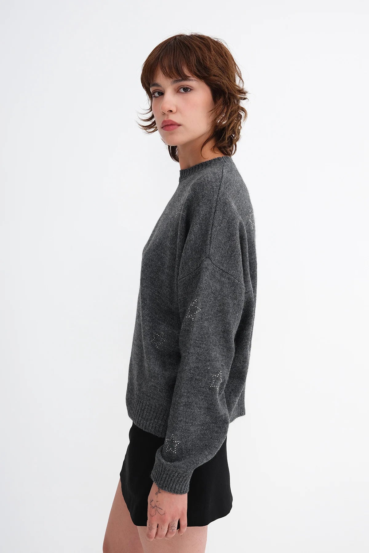 Charcoal_Star-Embellished-Knit-Sweater-addax
