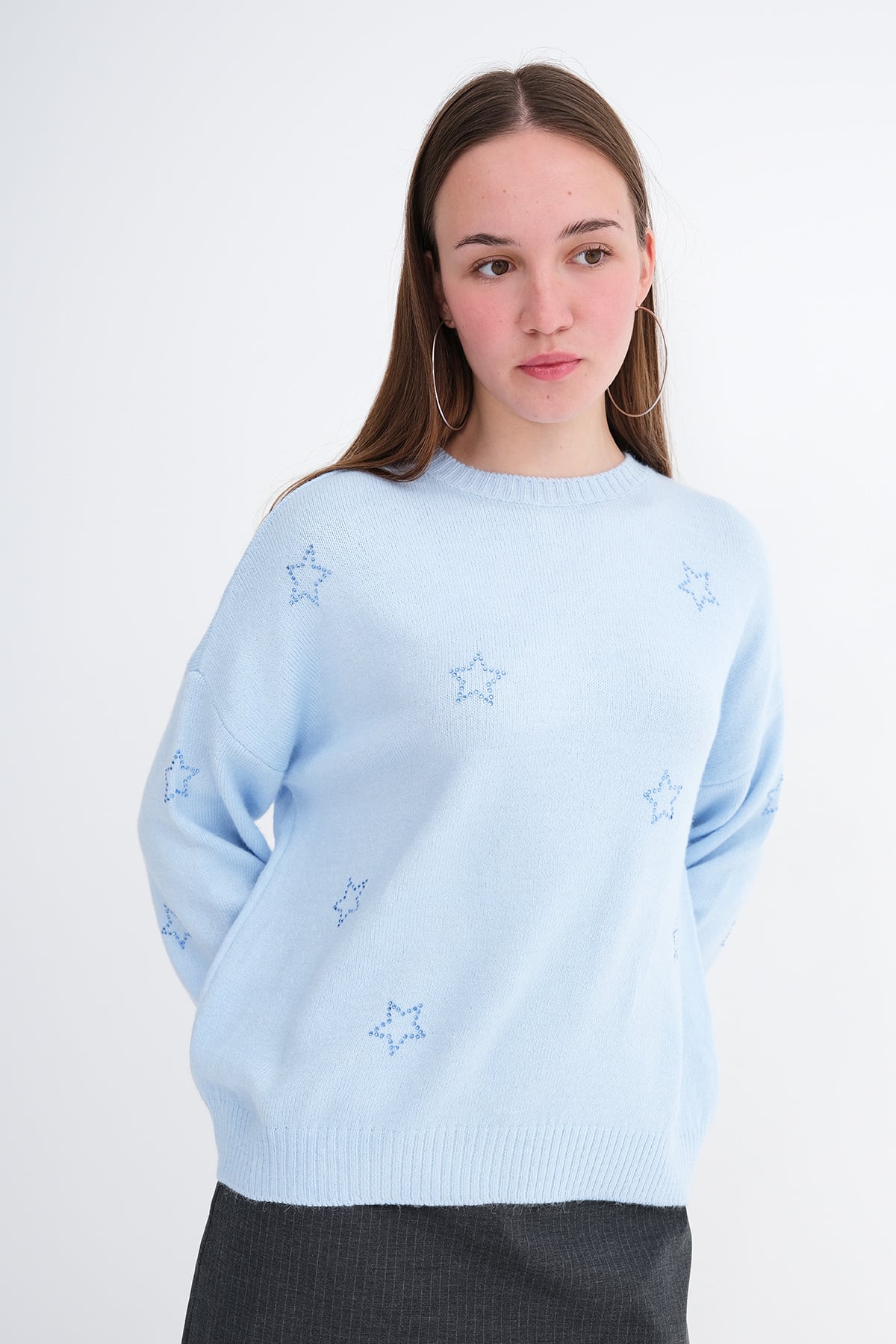 Baby-Blue_Star-Embellished-Knit-Sweater-addax