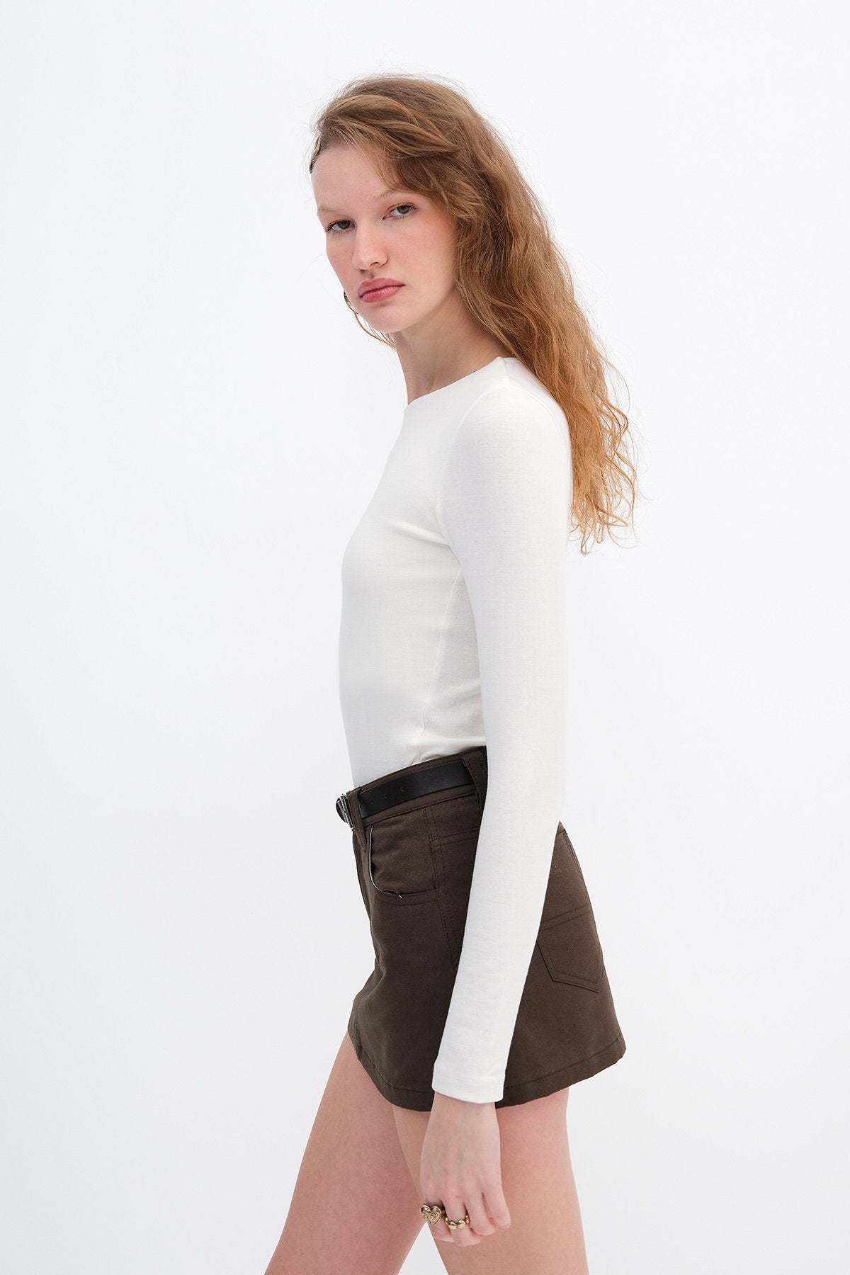 Ecru_Crew-Neck-Basic-Blouse-addax
