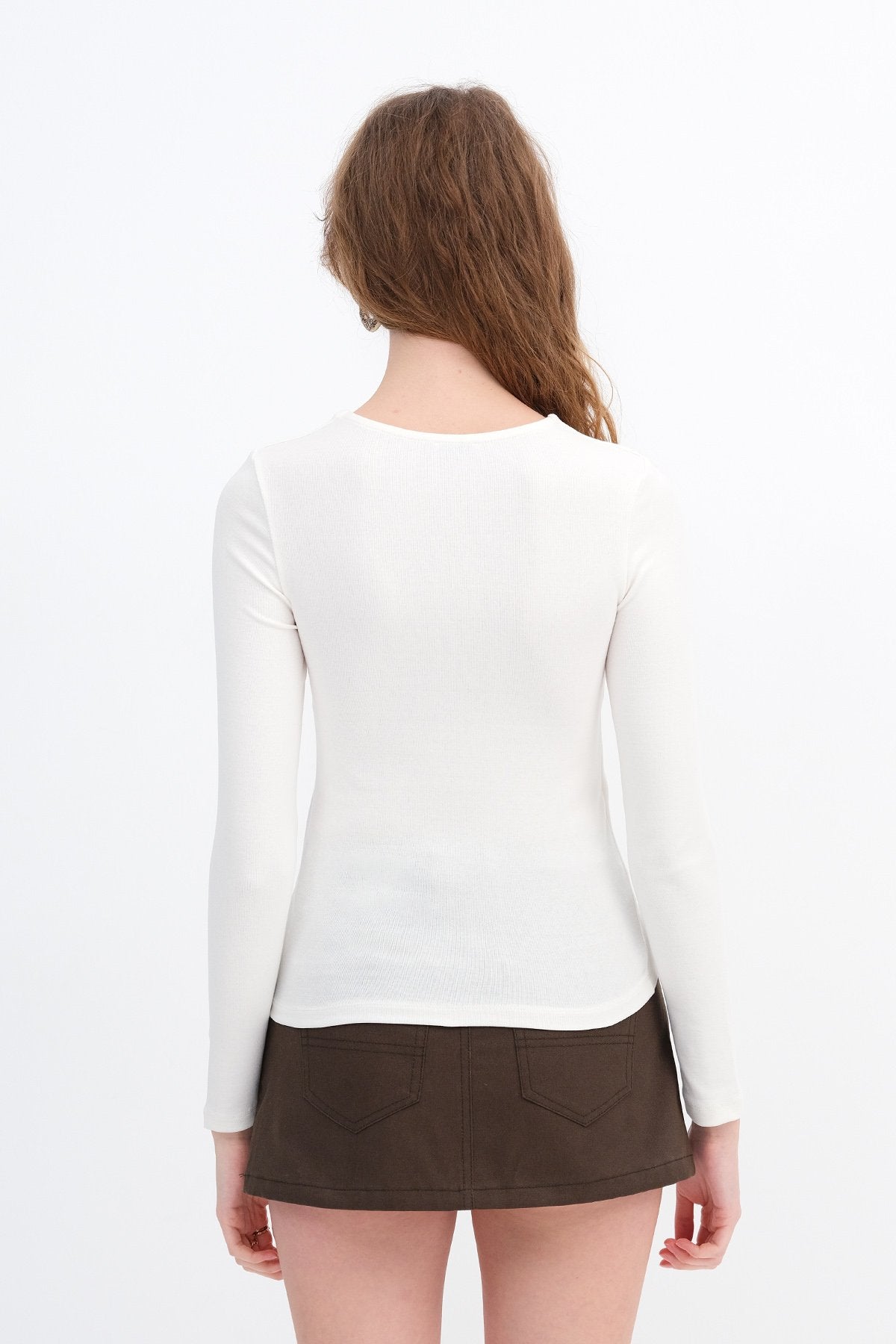 Ecru_Crew-Neck-Basic-Blouse-addax