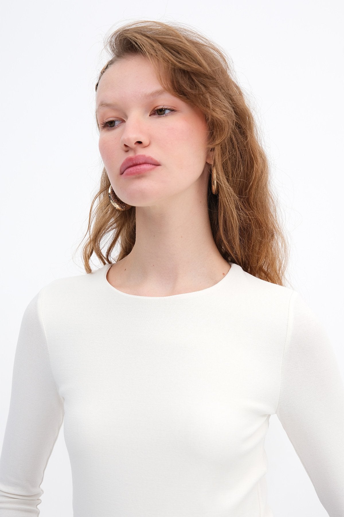 Ecru_Crew-Neck-Basic-Blouse-addax