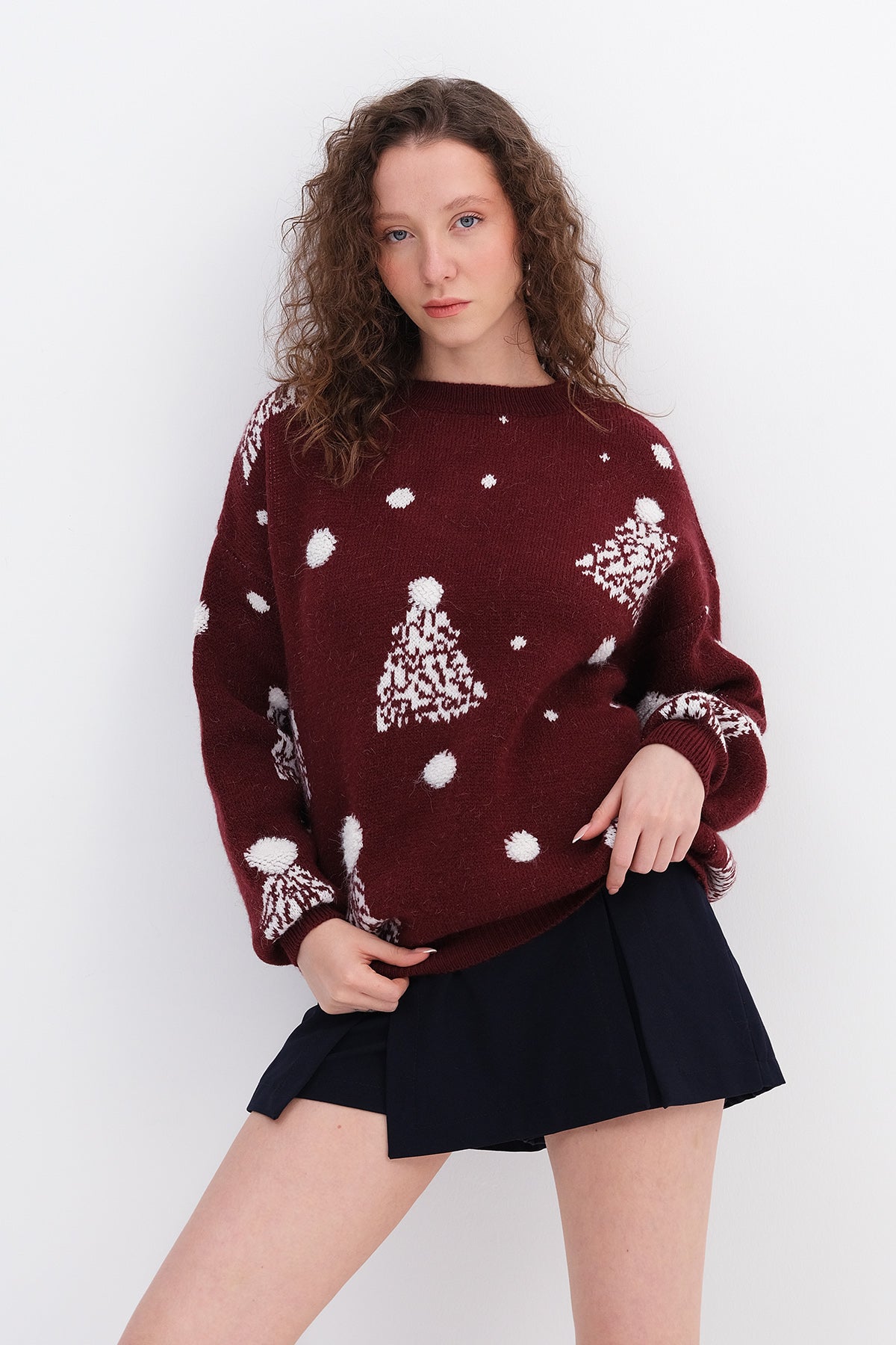 Light-Burgundy_Christmas-Themed-Knit-Sweater-addax