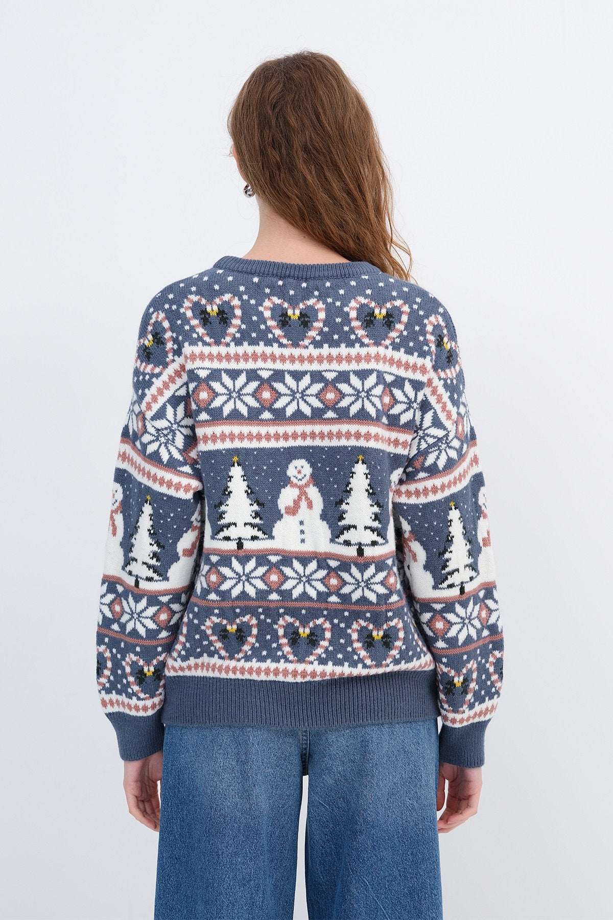Indigo_Christmas-Themed-Knit-Sweater-addax