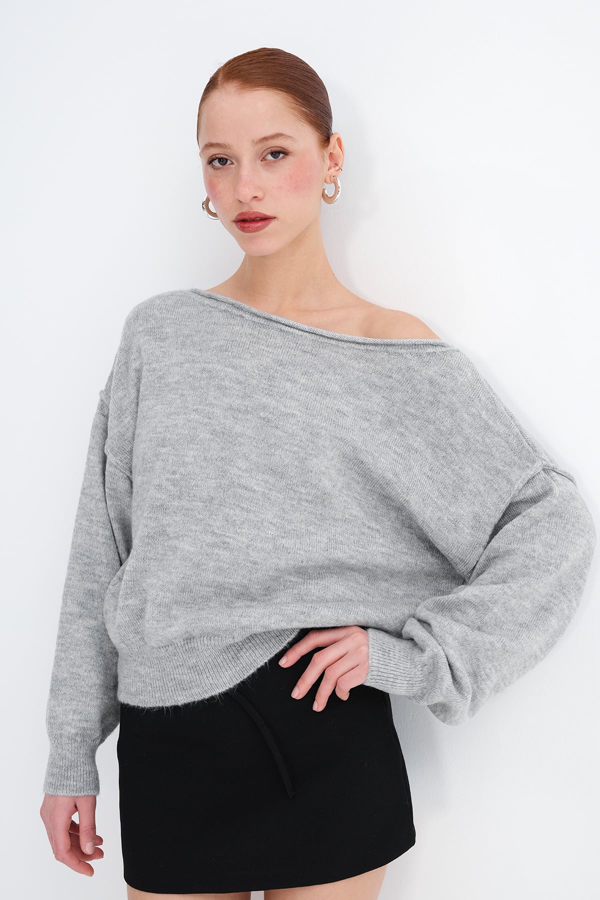Grey-Melange_Boat-Neck-Knit-Sweater-addax