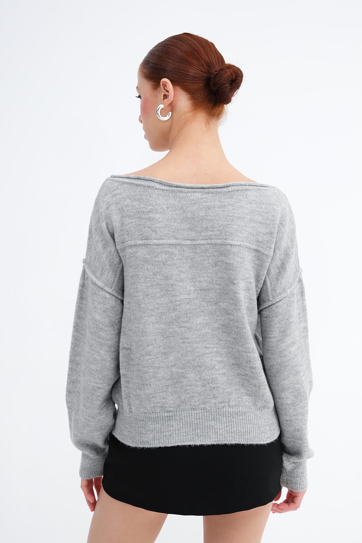 Grey-Melange_Boat-Neck-Knit-Sweater-addax