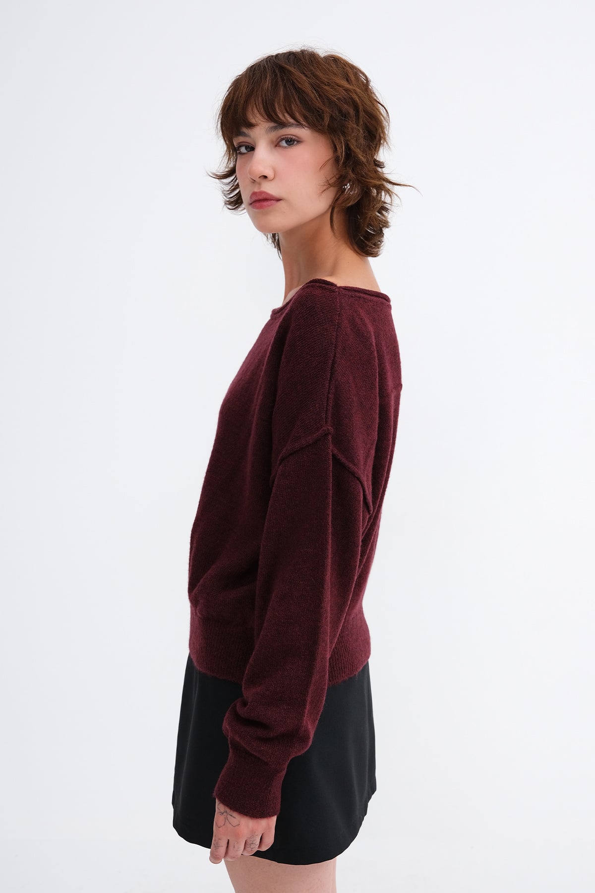 Light-Burgundy_Boat-Neck-Knit-Sweater-addax