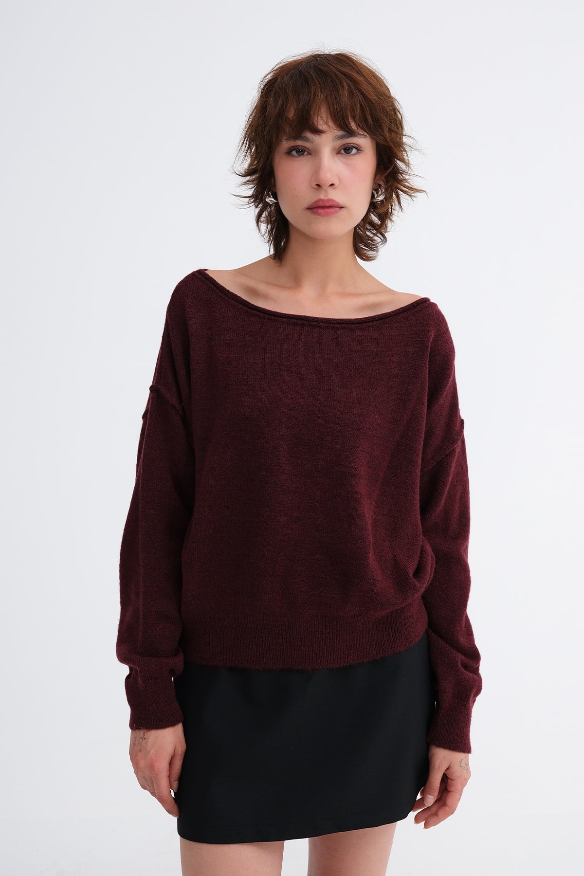 Light-Burgundy_Boat-Neck-Knit-Sweater-addax