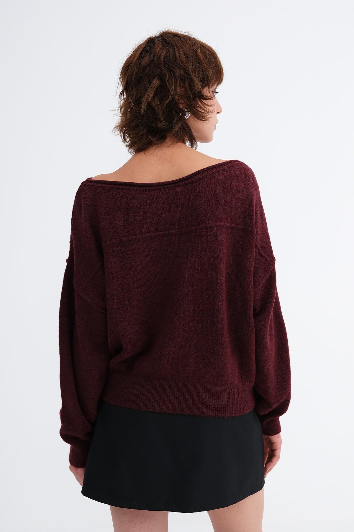 Light-Burgundy_Boat-Neck-Knit-Sweater-addax