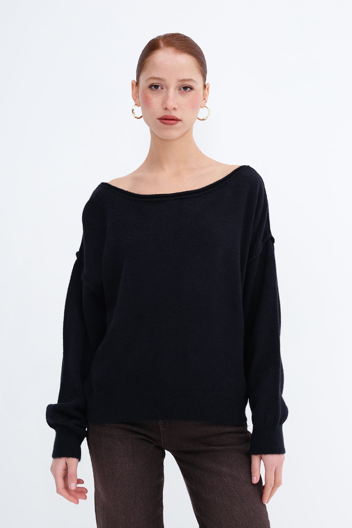 Ocean_Boat-Neck-Knit-Sweater-addax