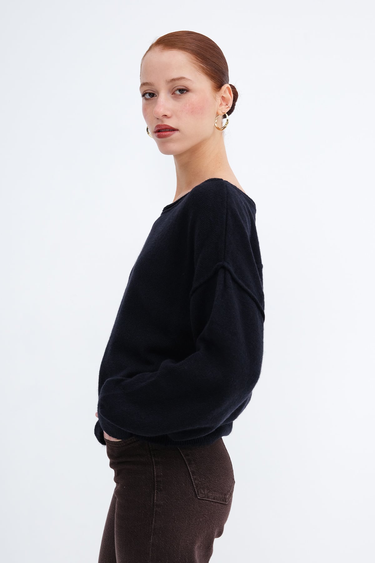 Ocean_Boat-Neck-Knit-Sweater-addax