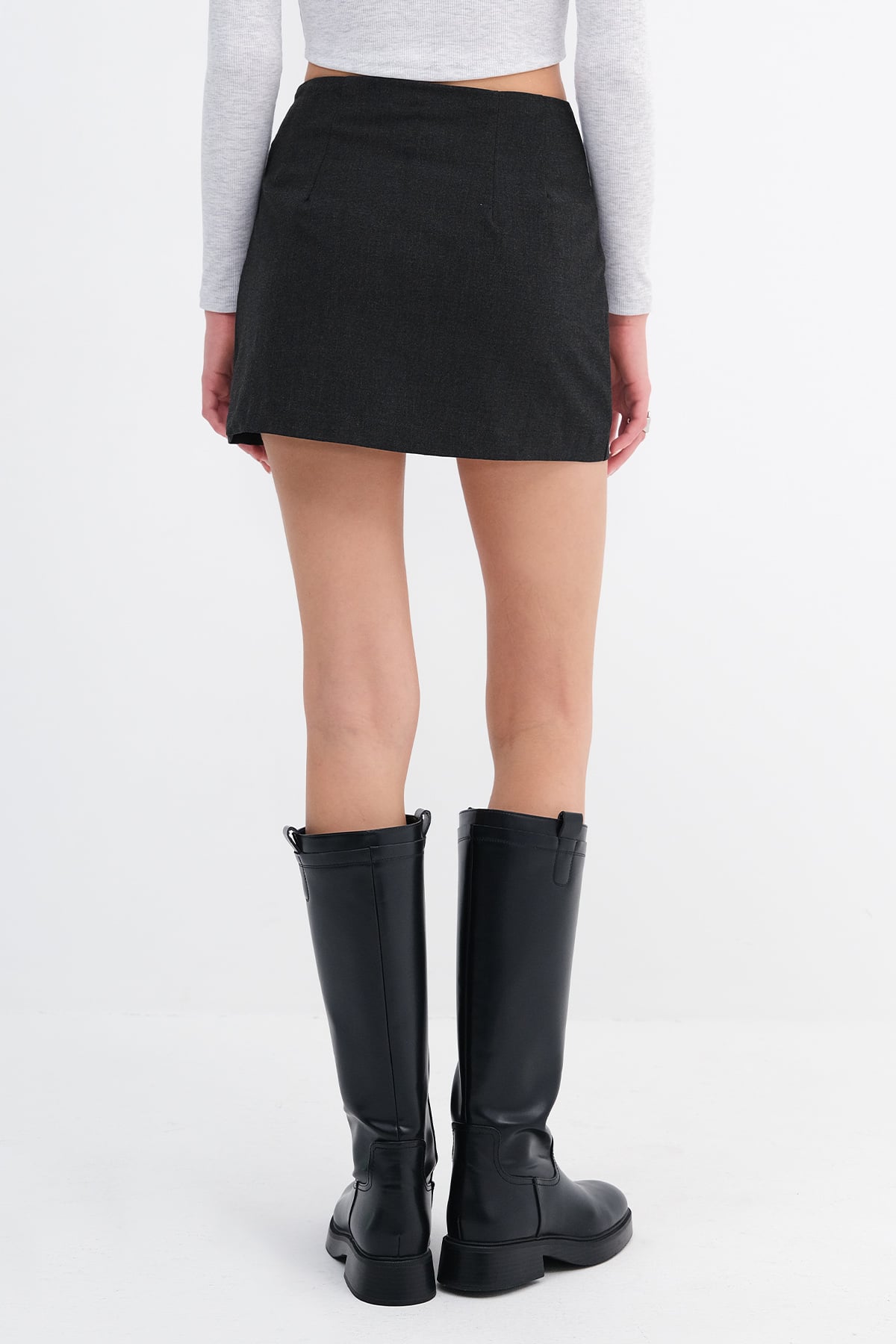 Charcoal_Mini-Skort-addax