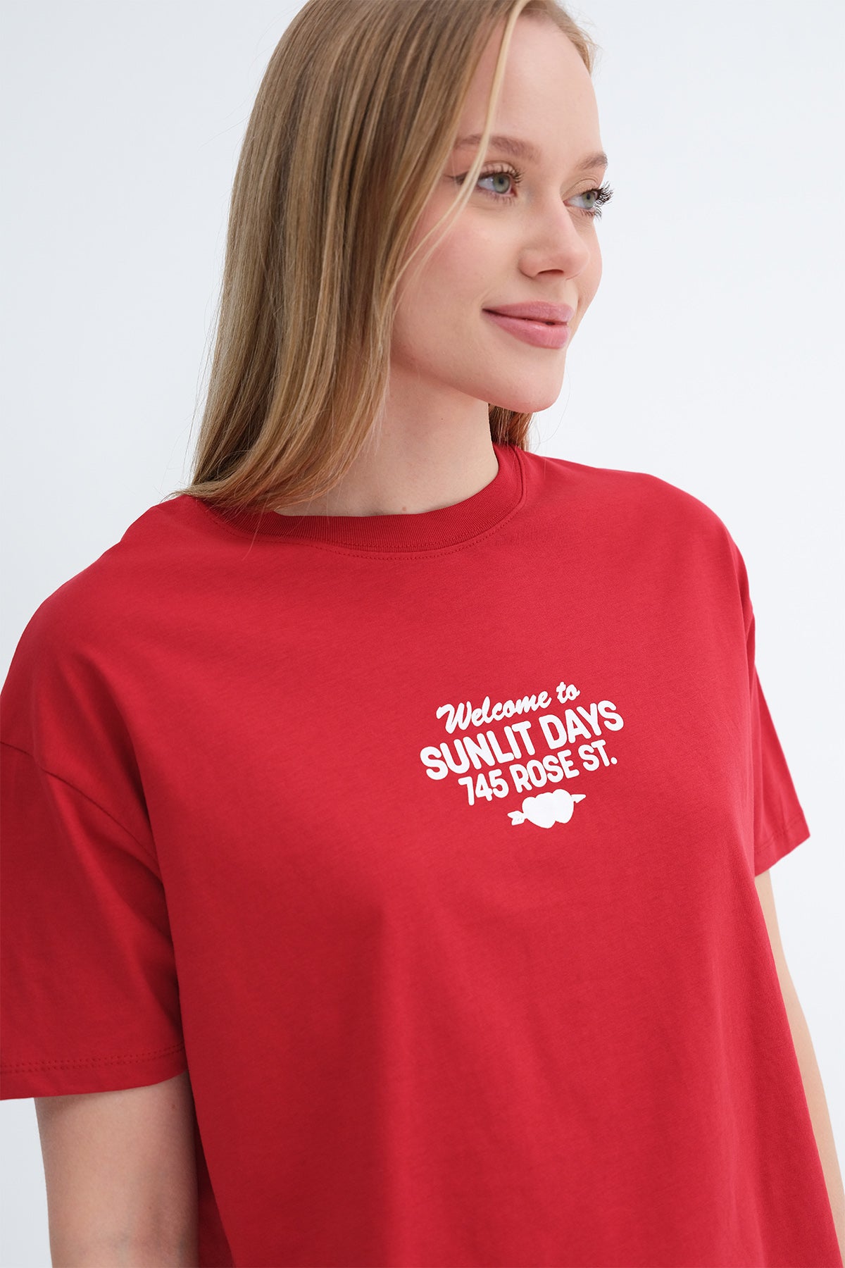 Bright-Red_Crew-Neck-Printed-T-shirt-addax