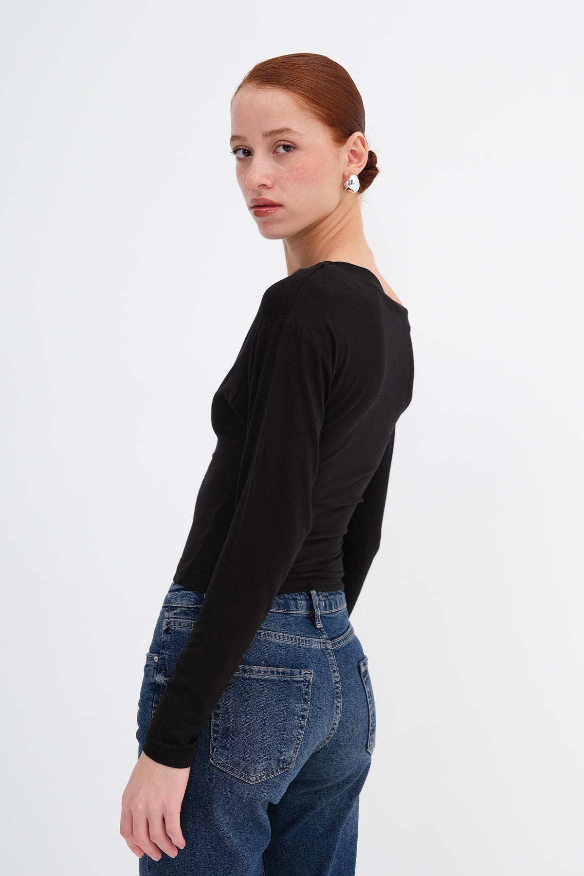 Black_Basic-Boat-Neck-Blouse-addax