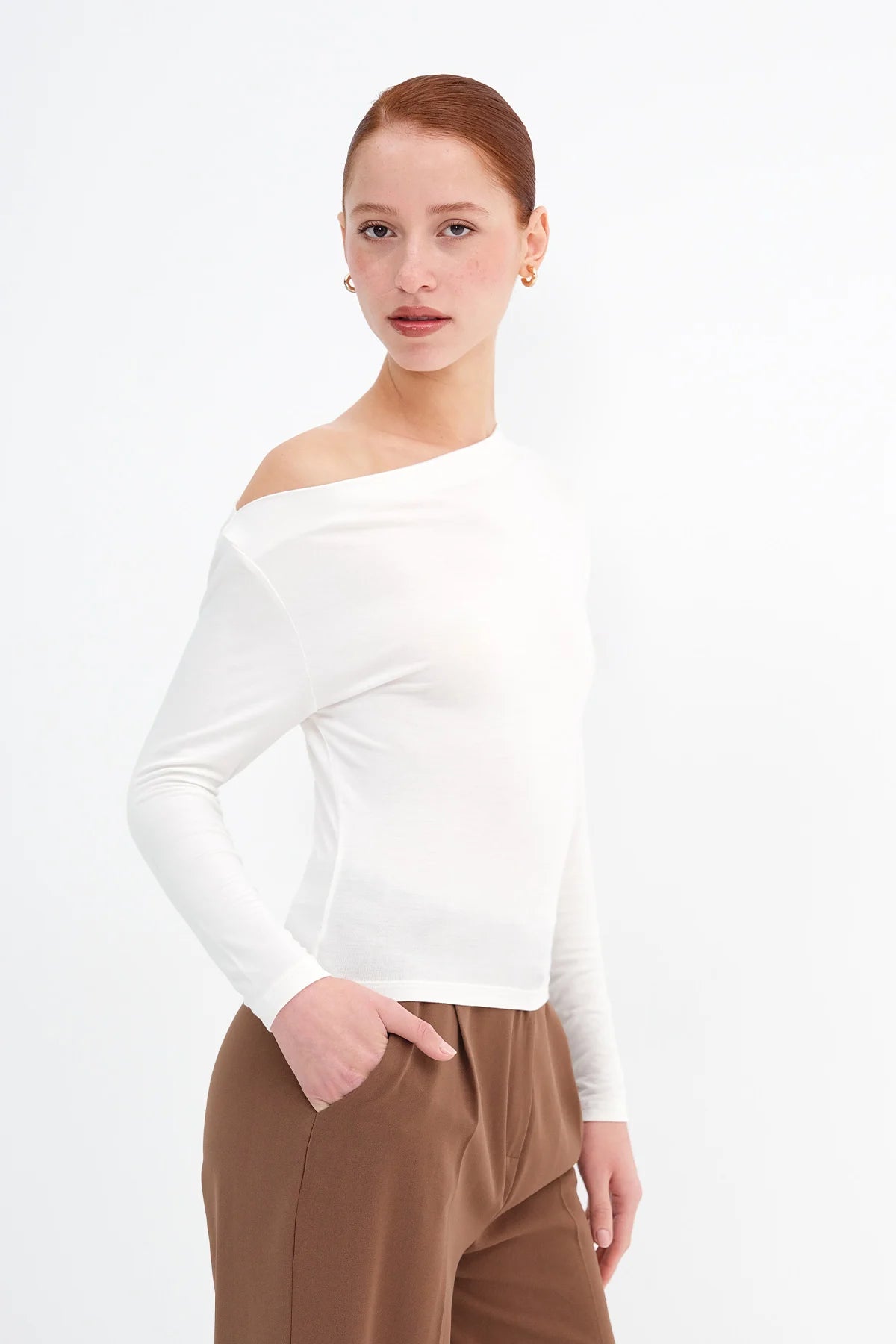 Ecru_Basic-Boat-Neck-Blouse-addax