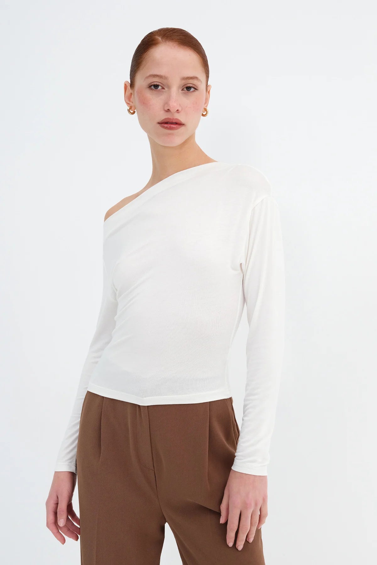 Ecru_Basic-Boat-Neck-Blouse-addax